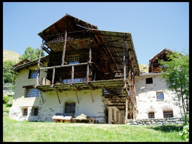 Le Bas