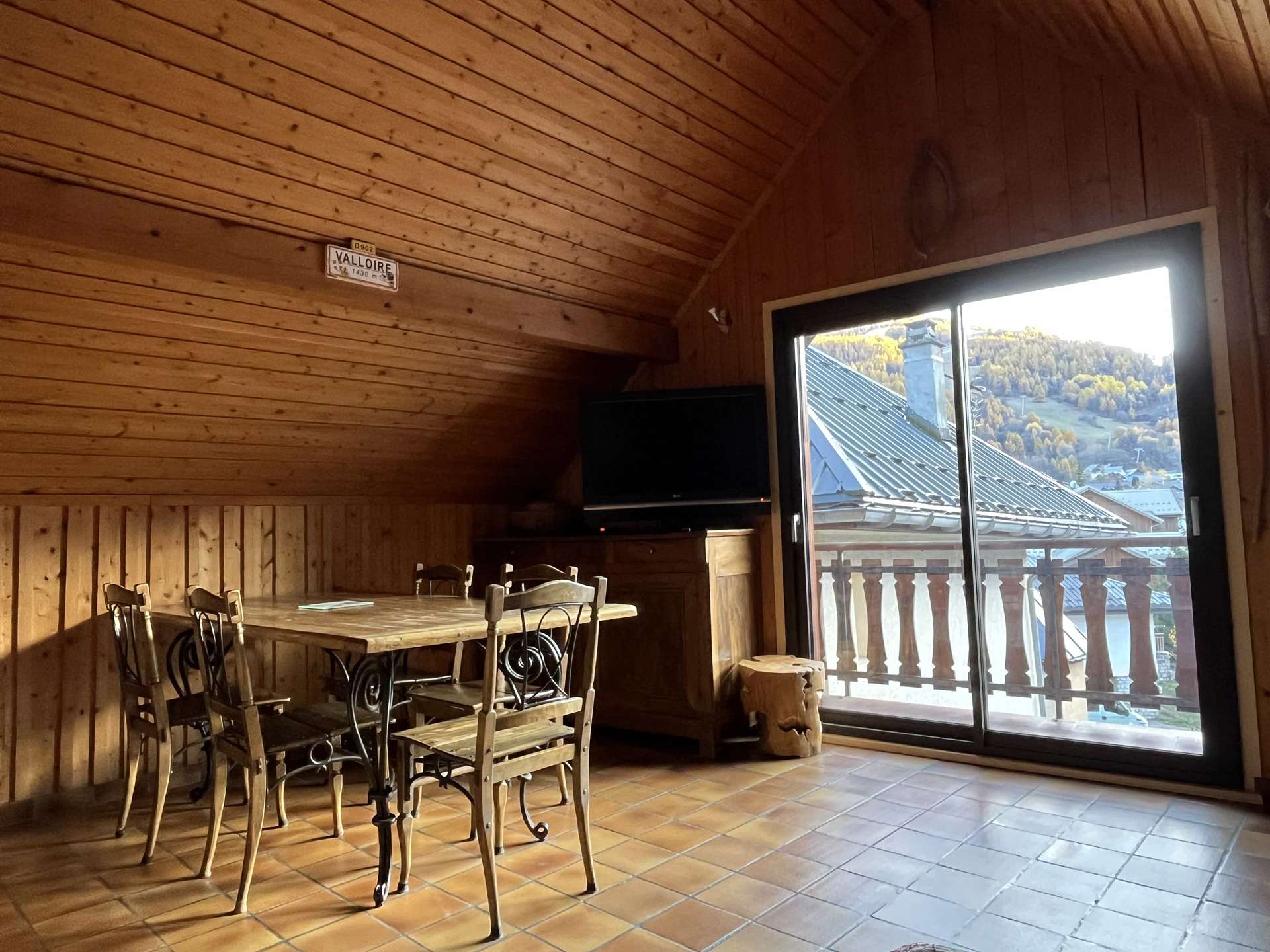 CHALET 8 PERSONNES 4 chambres