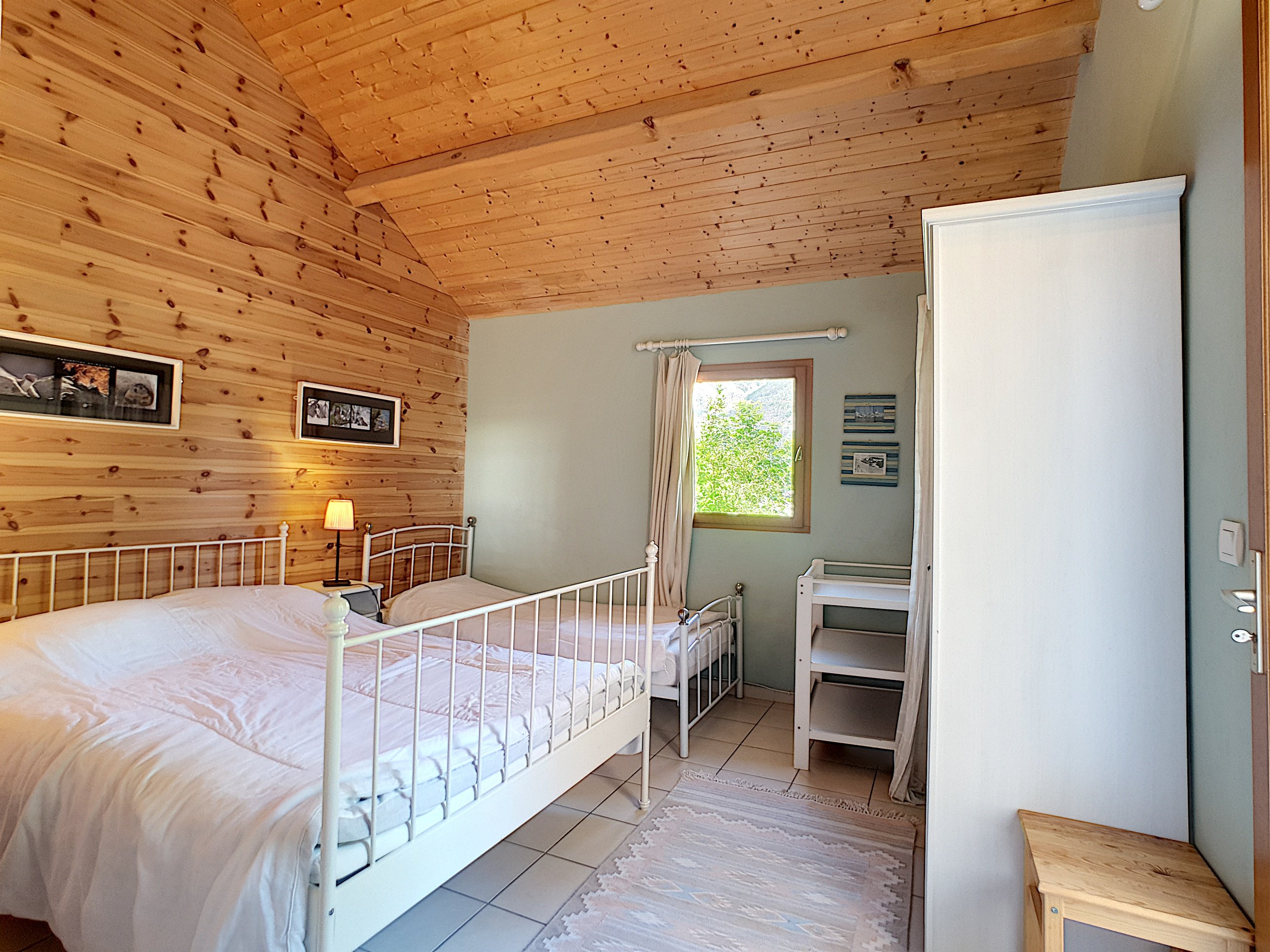 APPA ARZU - VALLOUISE. Très bel appartement 3 pièces. ( 5 personnes)