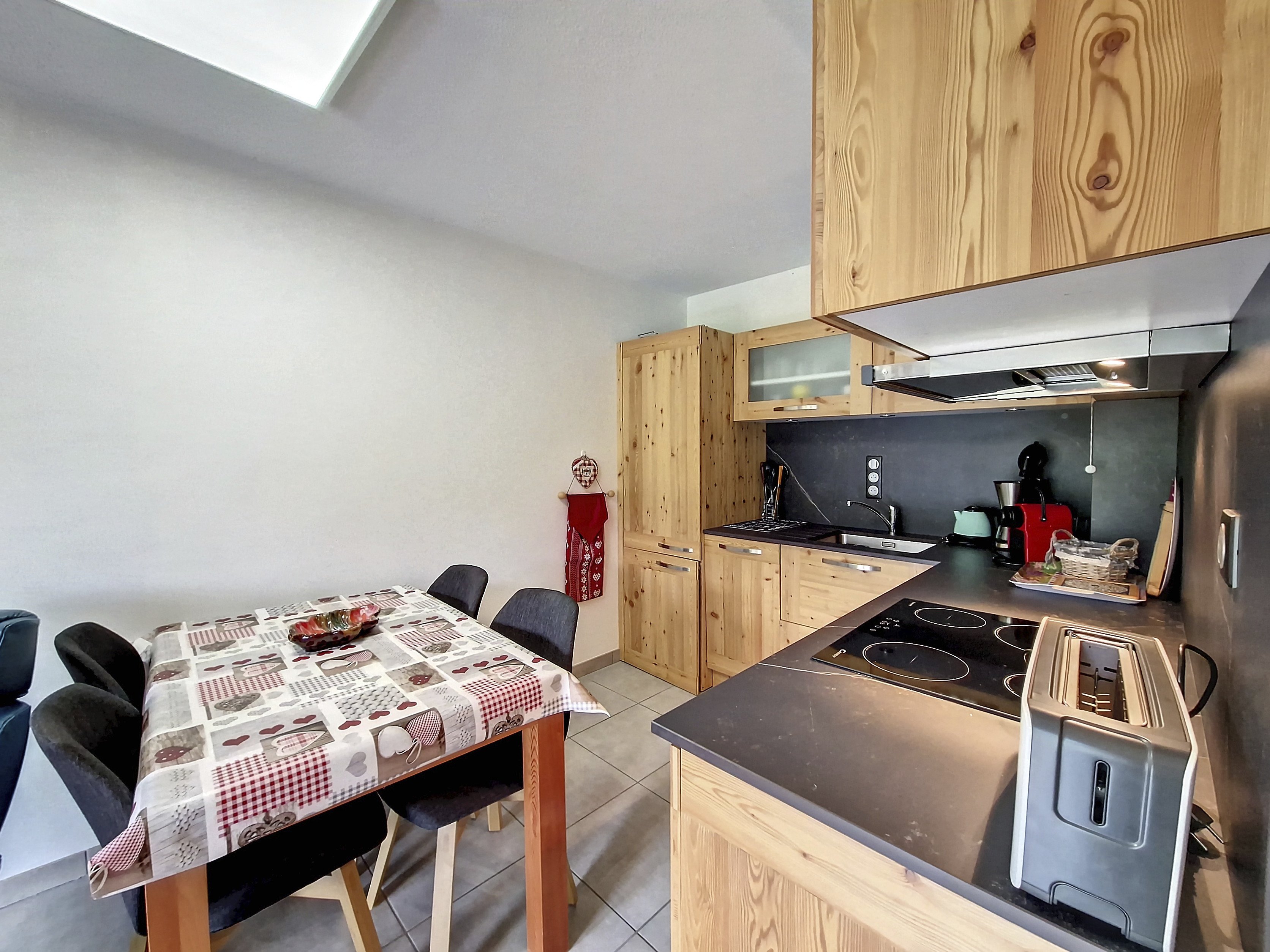 APPA CHAMBONNETTE A 02 - VALLOUISE Très bel appartement 2 pièces pour 4 personnes