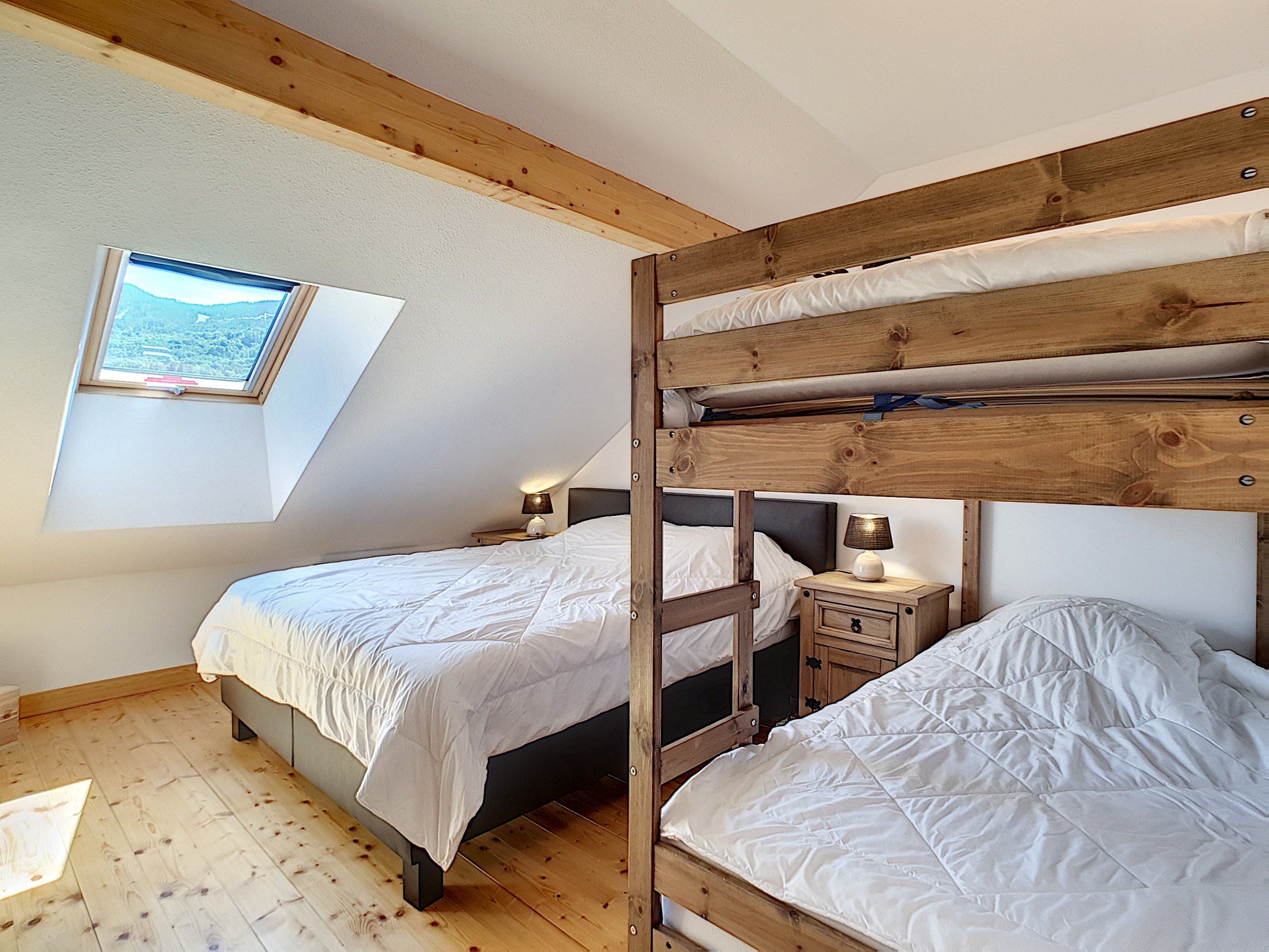 APPA CHAMBONNETTE A 22 - VALLOUISE Appartement 6 personnes coeur du village