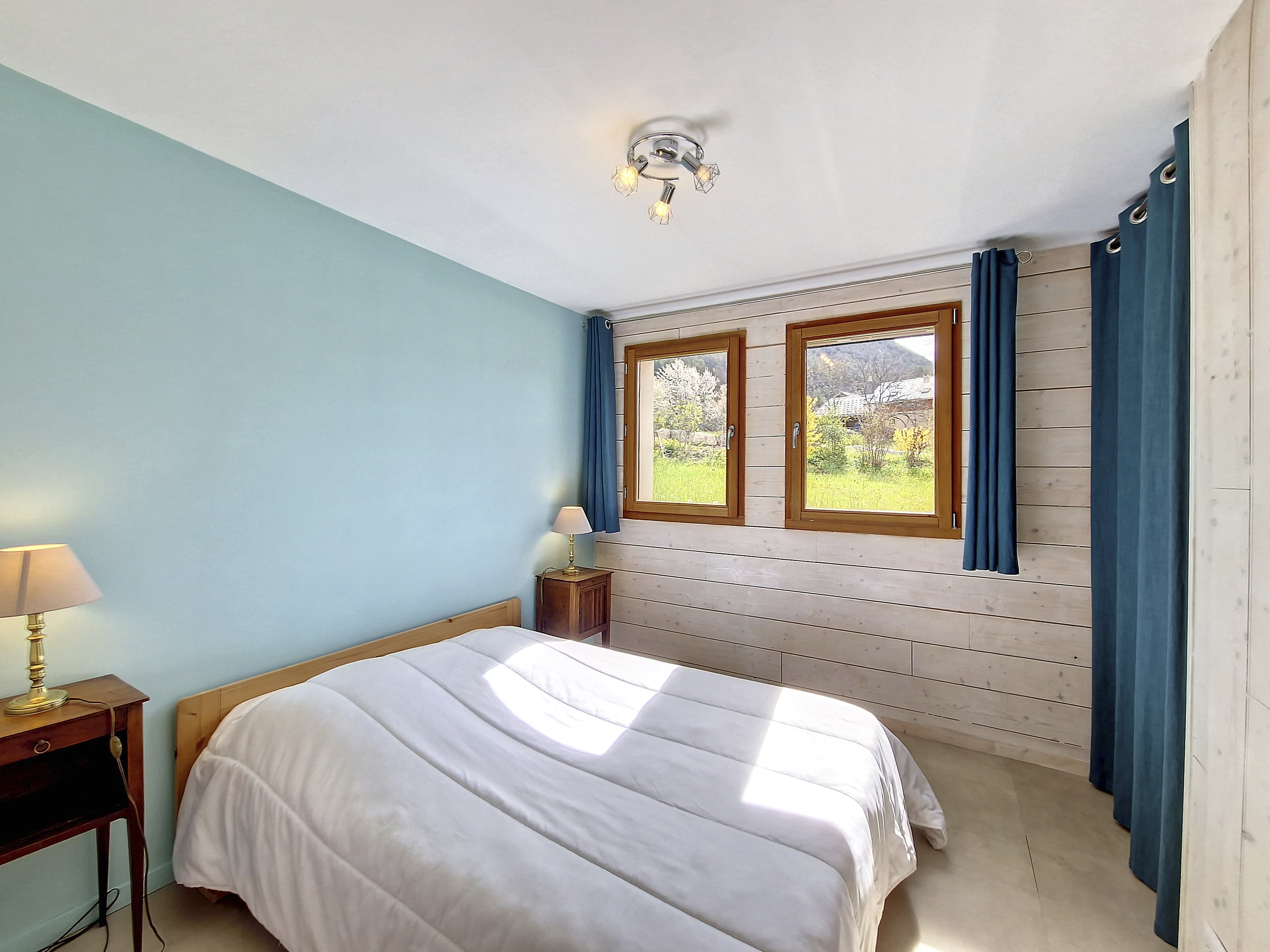 APPA EDELWEISS - Bel appartement dans chalet  proche du centre de Vallouise ( 4 personnes)