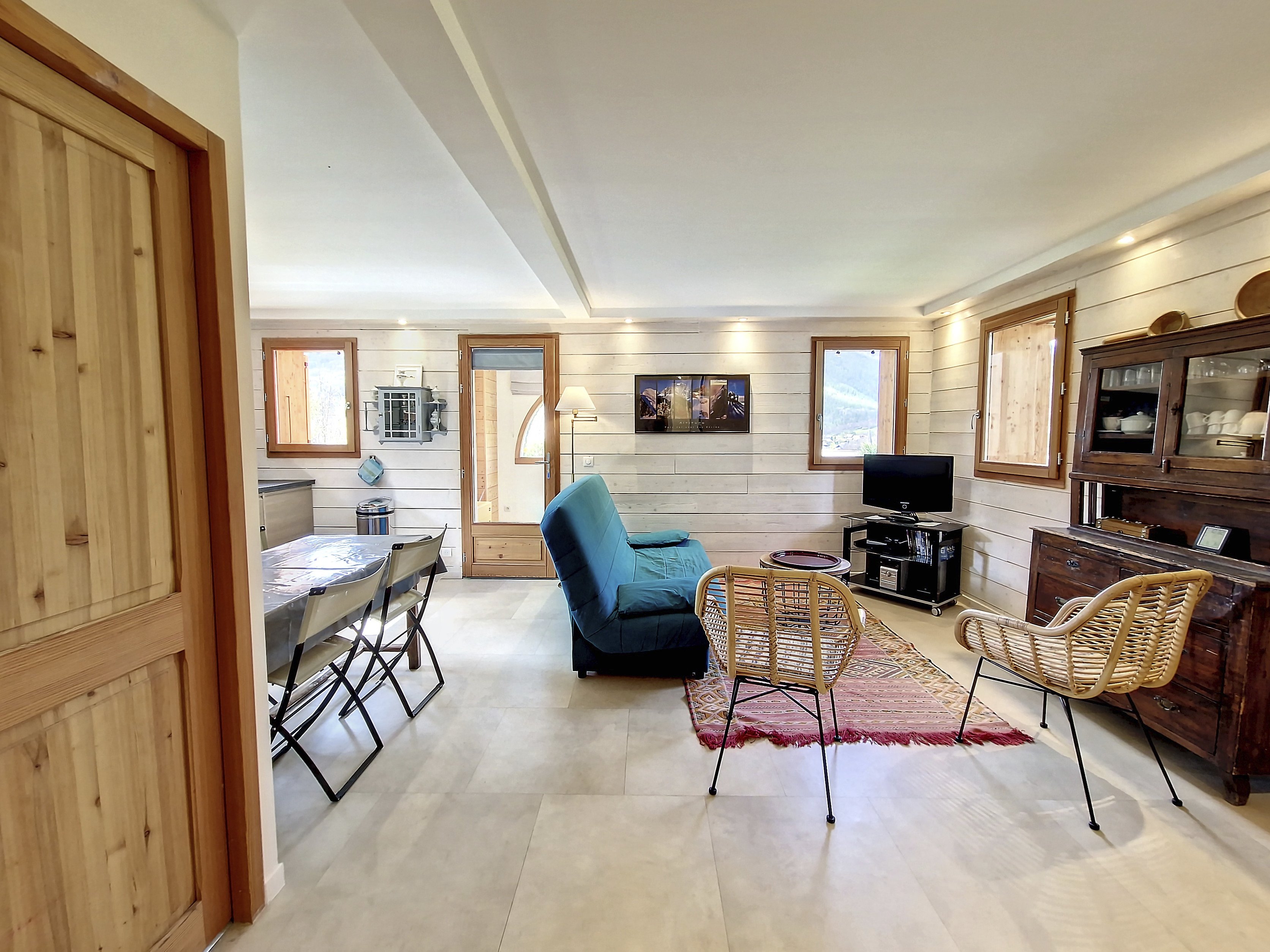 APPA EDELWEISS - Bel appartement dans chalet  proche du centre de Vallouise ( 4 personnes)