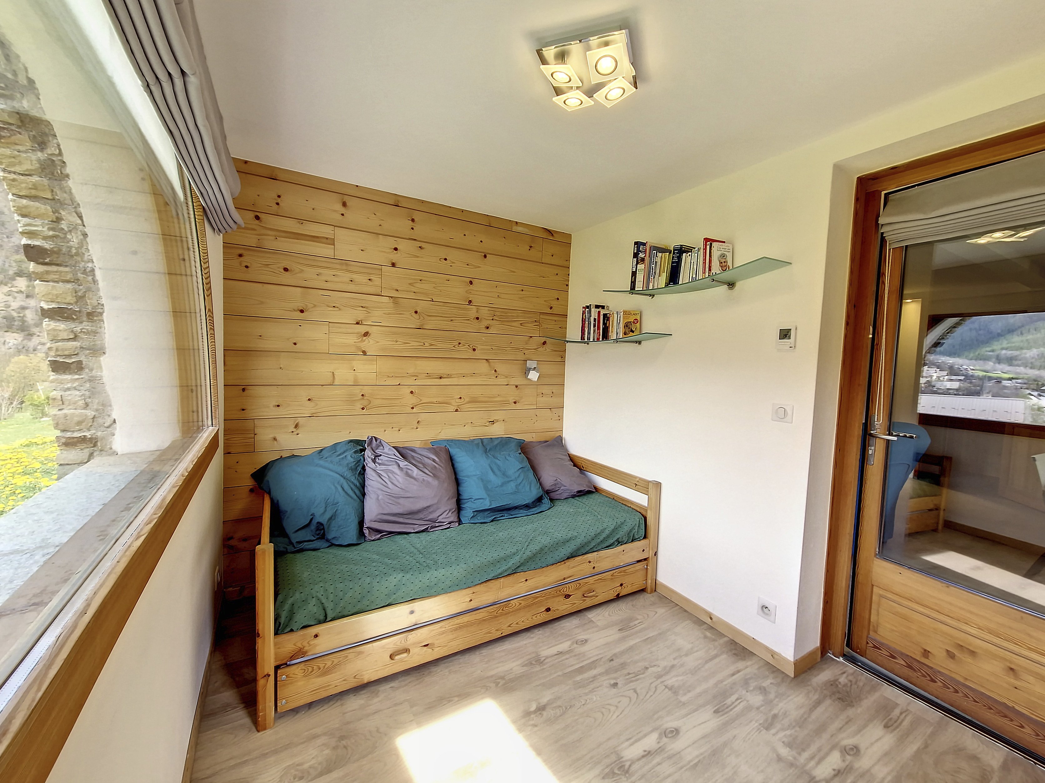 APPA EDELWEISS - Bel appartement dans chalet  proche du centre de Vallouise ( 4 personnes)