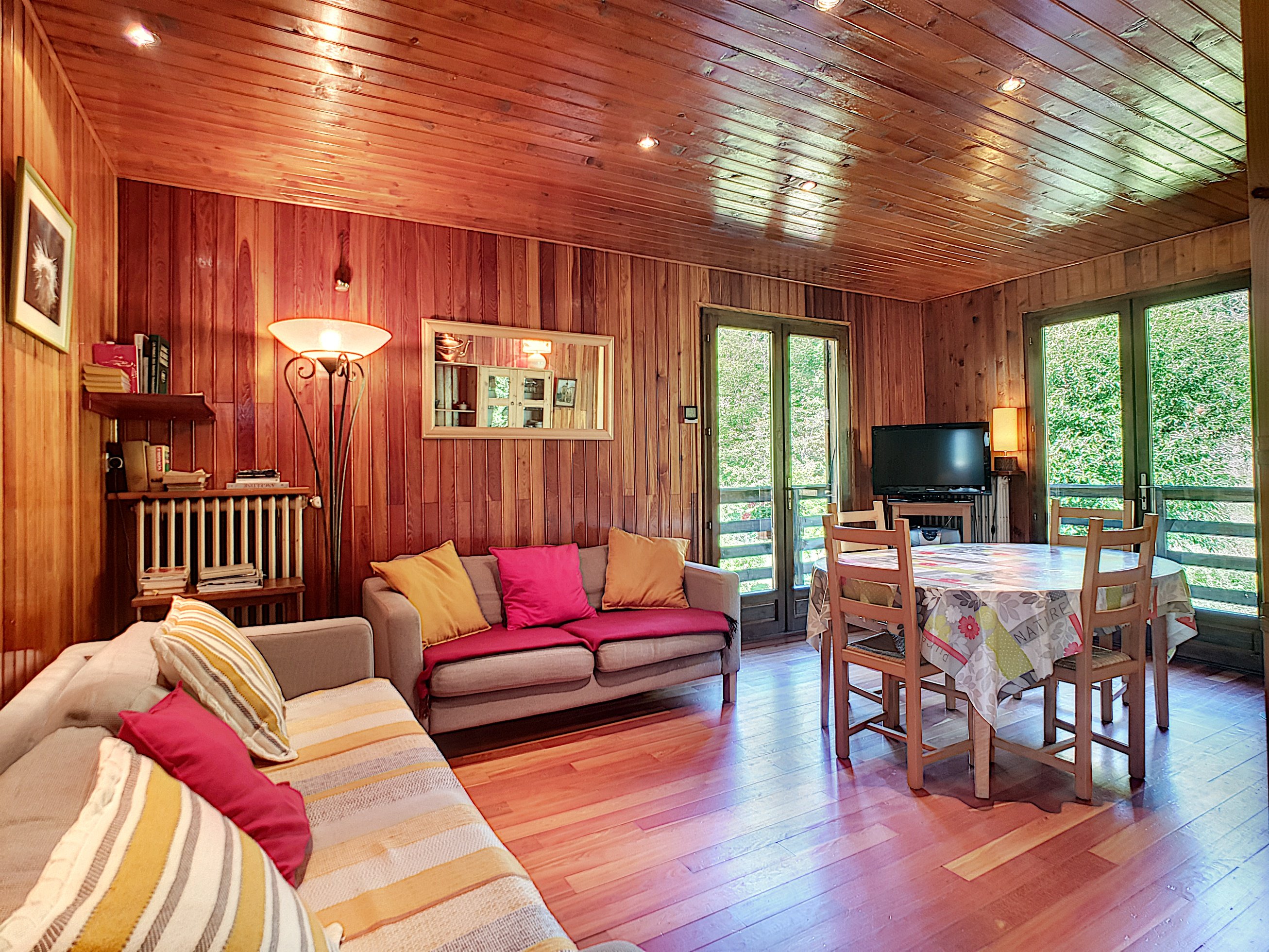 CHAL LES TROLLS - VALLOUISE. Chalet dans un environnement idyllique.