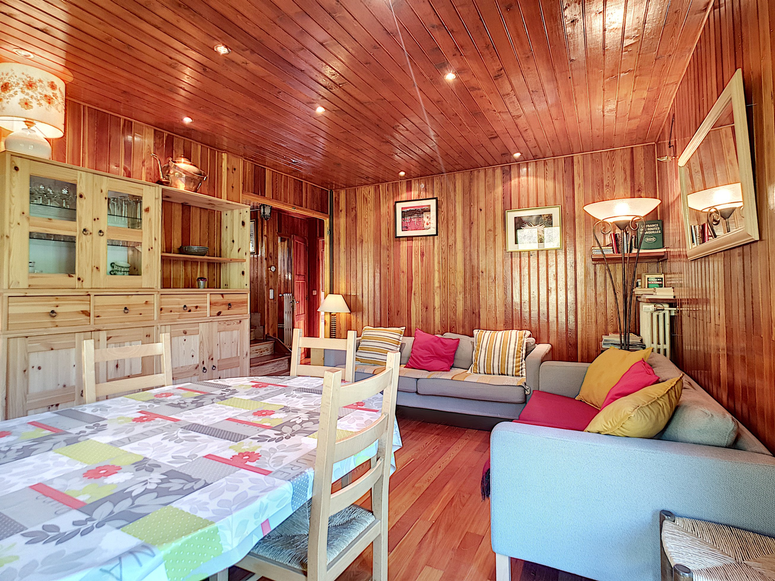 CHAL LES TROLLS - VALLOUISE. Chalet dans un environnement idyllique.