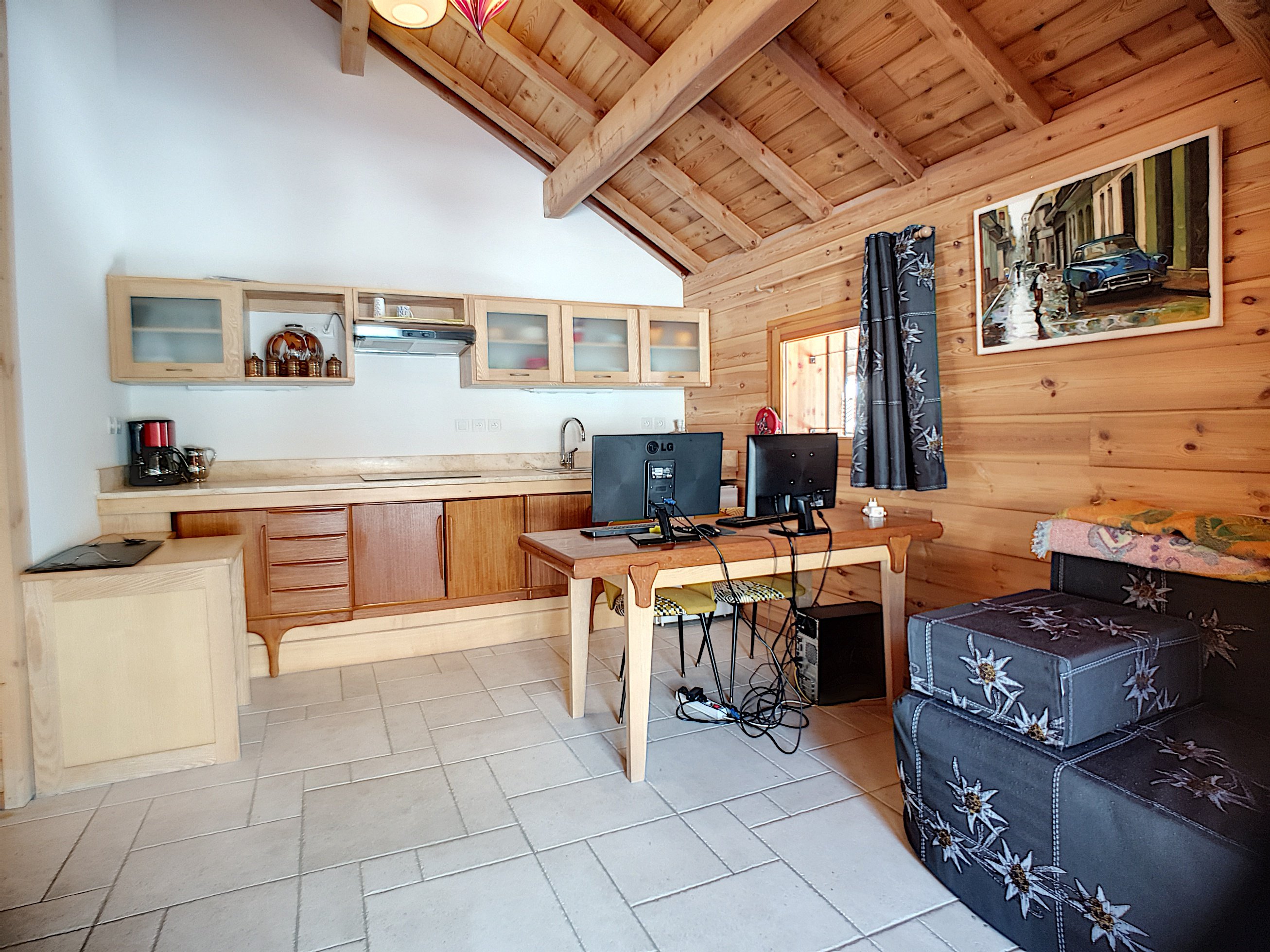 CHAL NAMASTE - PELVOUX. Superbe chalet avec hammam