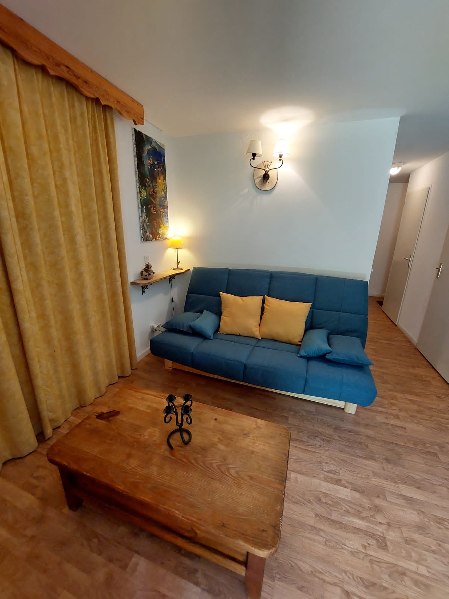 Les Chalets de la Vanoise n°002 avec terrasse-jardin, 32 m2,  2*,  à 250m des pistes et commerces