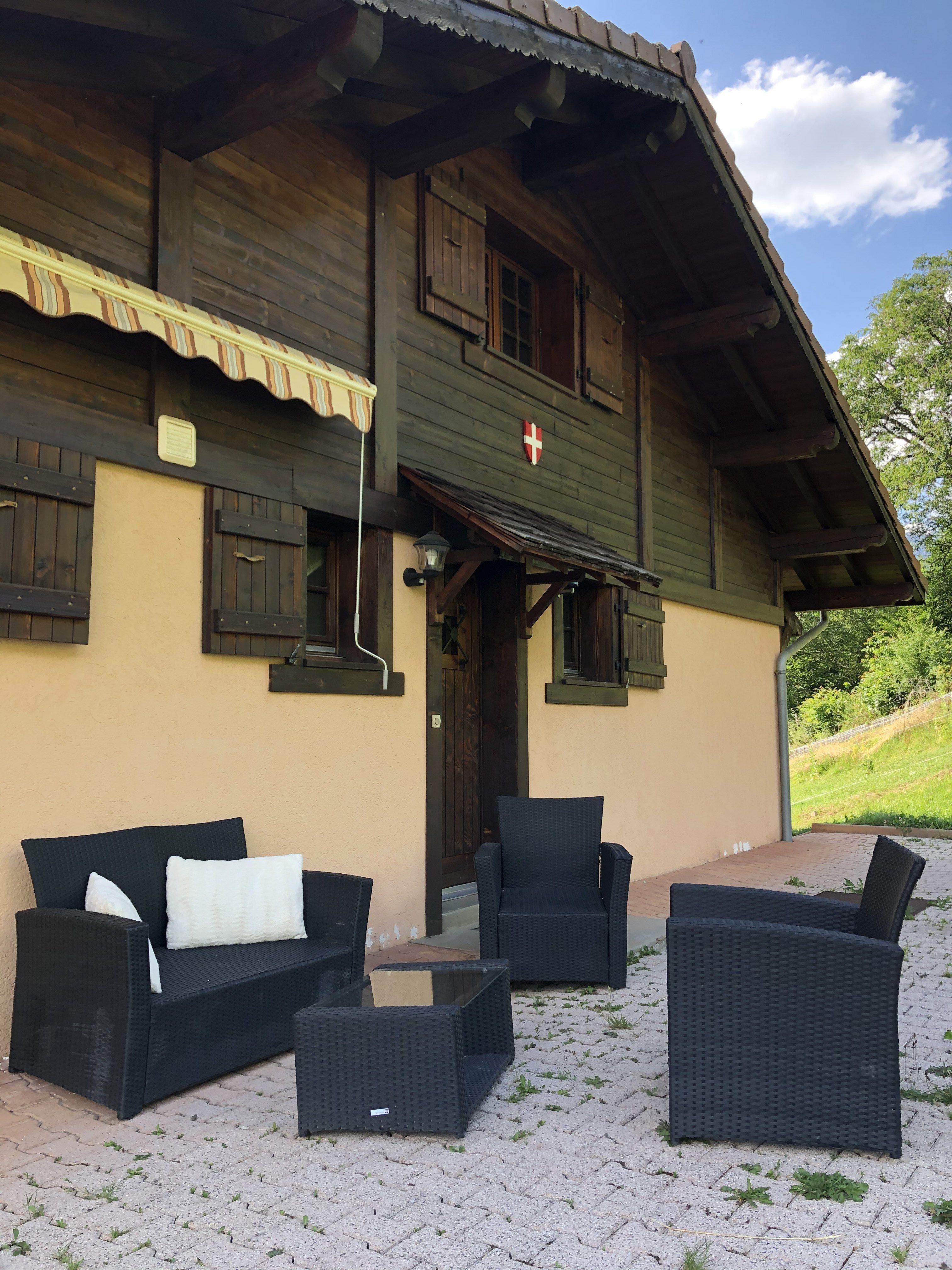  Chalet SAINT GERVAIS MONT BLANC 6 / 8 personnes . Proche centre  