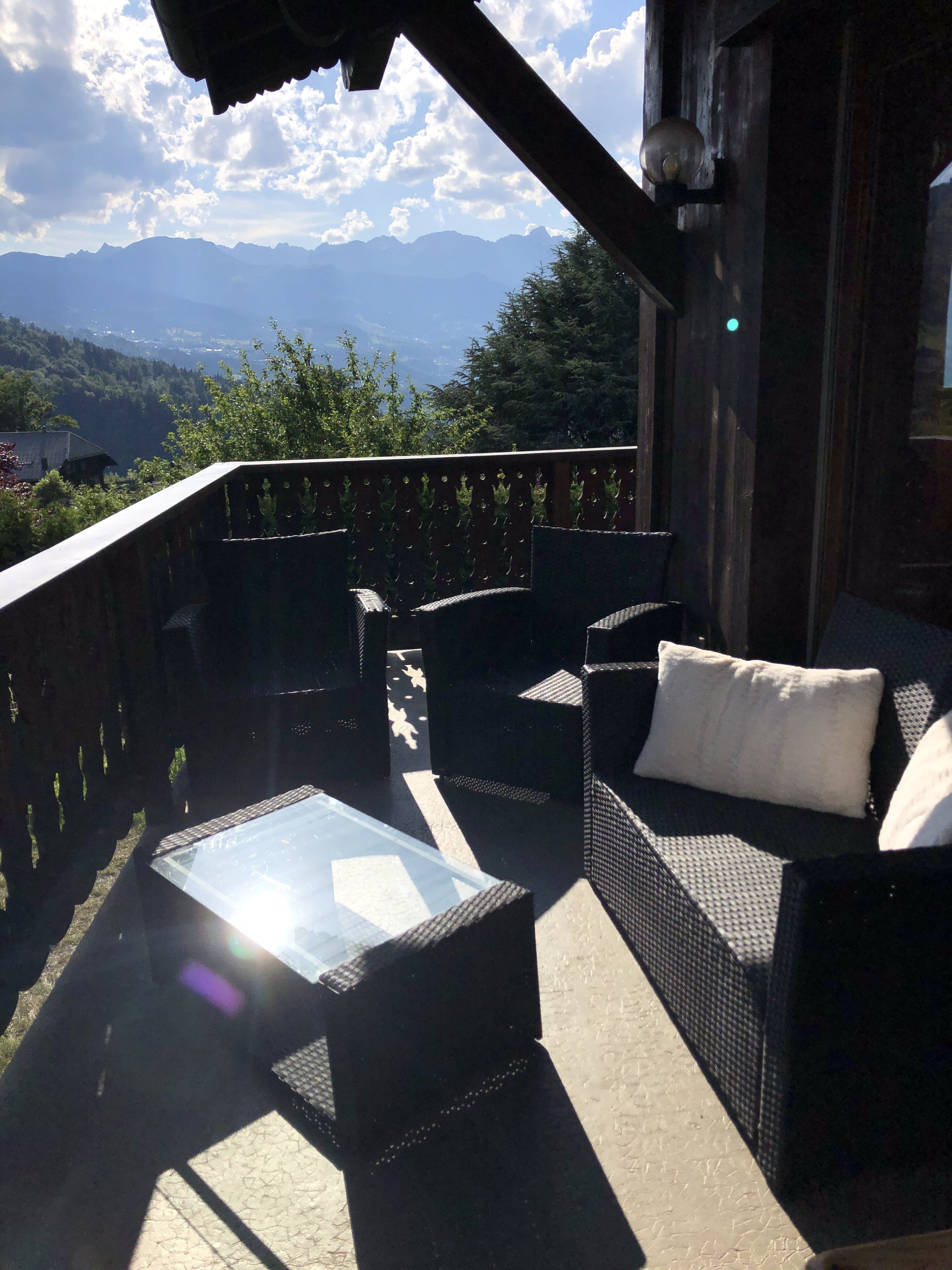  Chalet SAINT GERVAIS MONT BLANC 6 / 8 personnes . Proche centre  