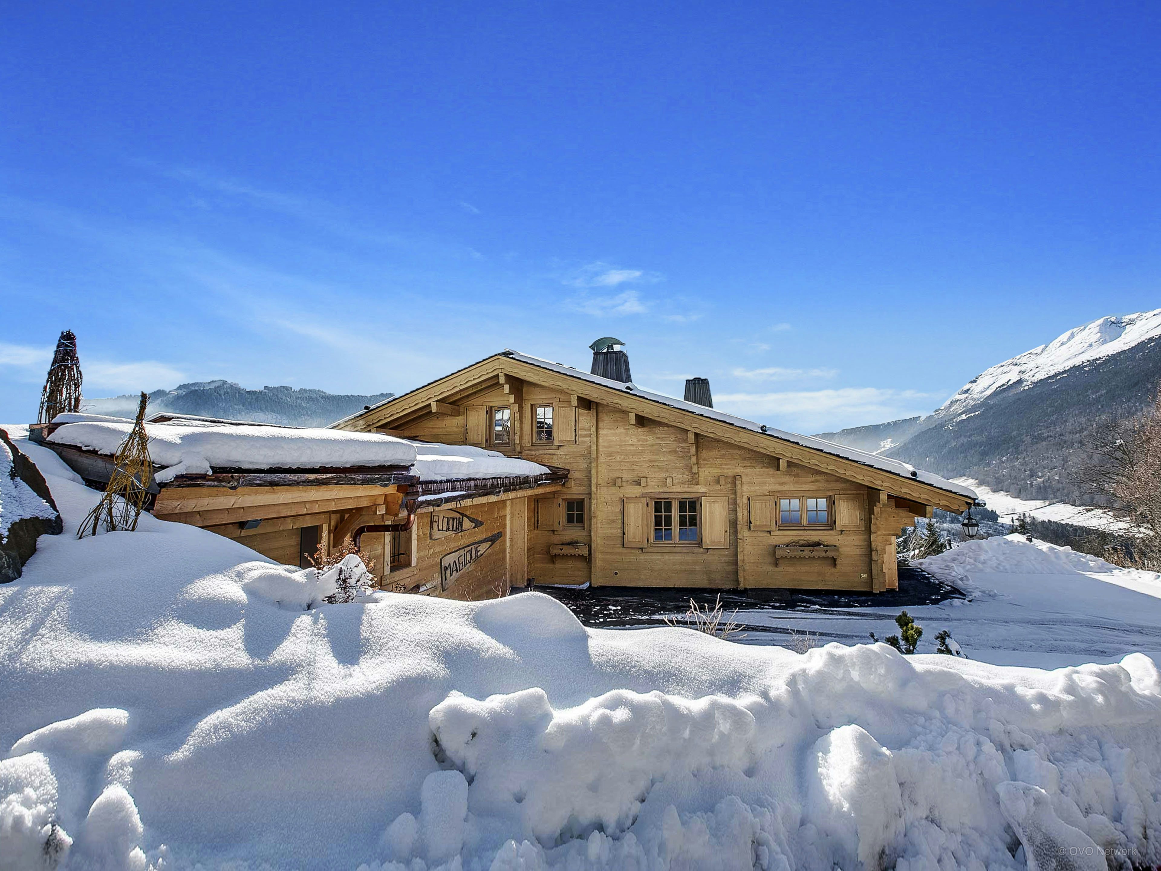 Spa de nage, sauna & home cinéma