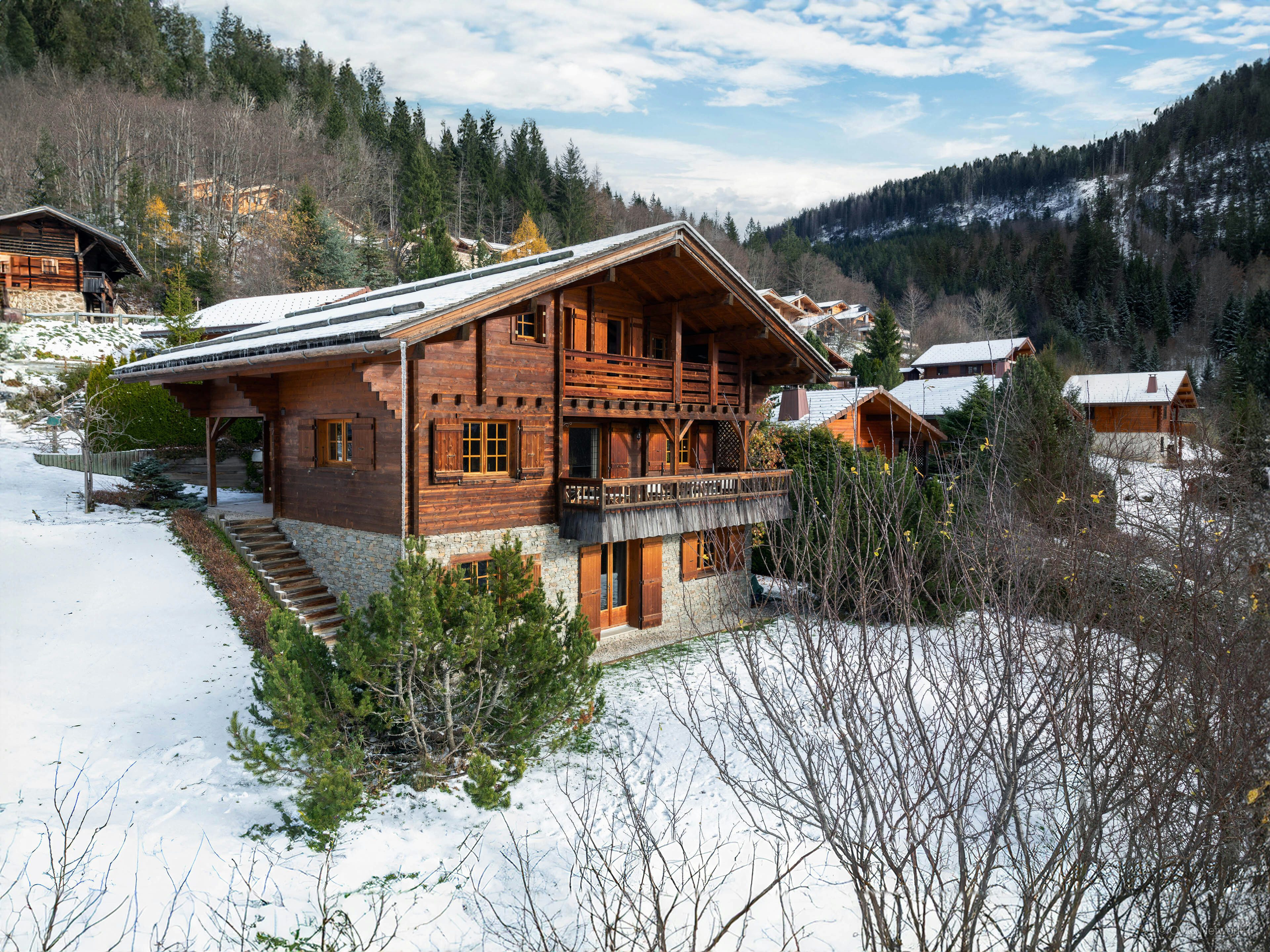 Séjour au calme avec vue magnifique et proche pistes