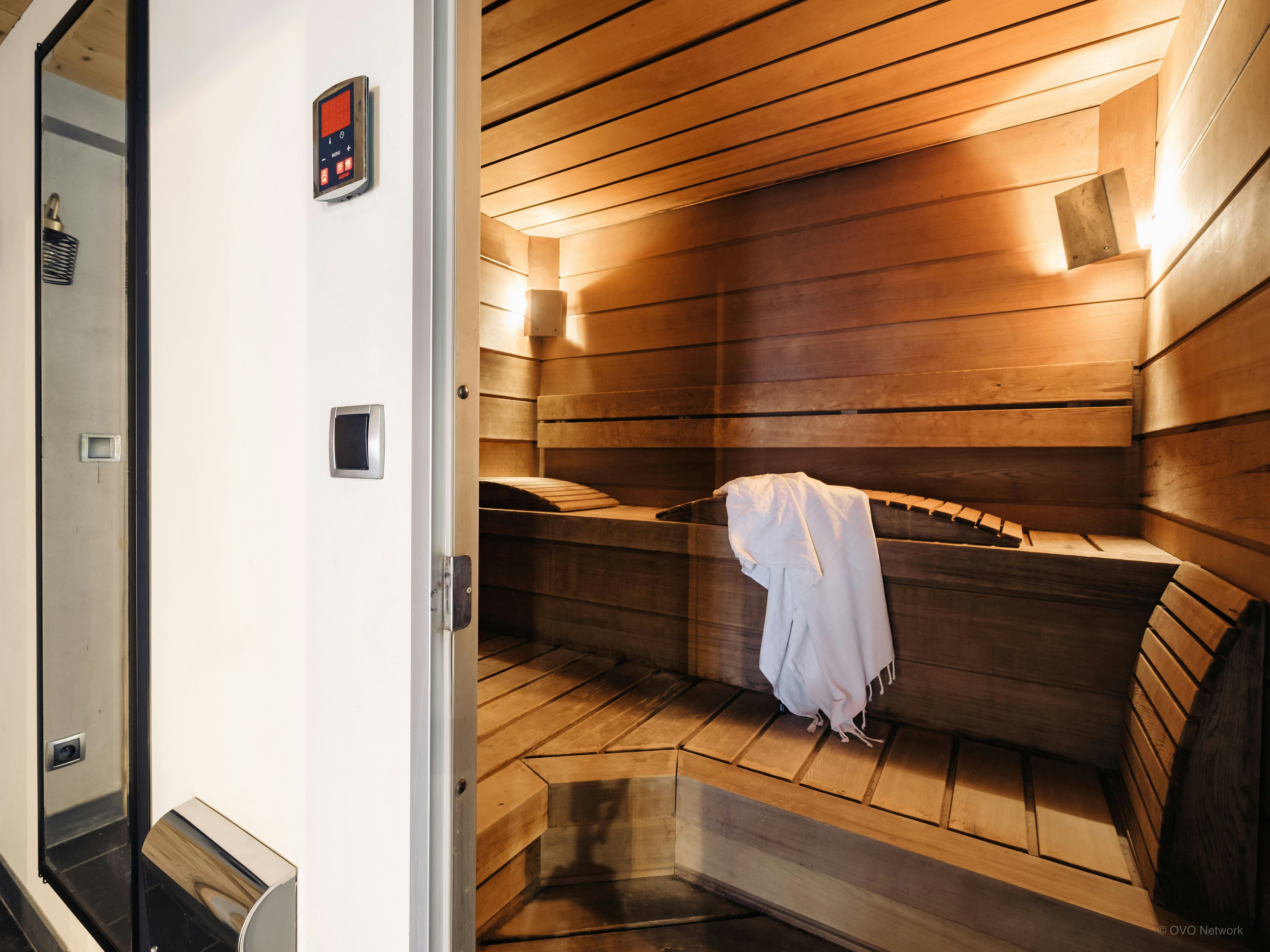 Séjour exclusif avec piscine, sauna et hammam
