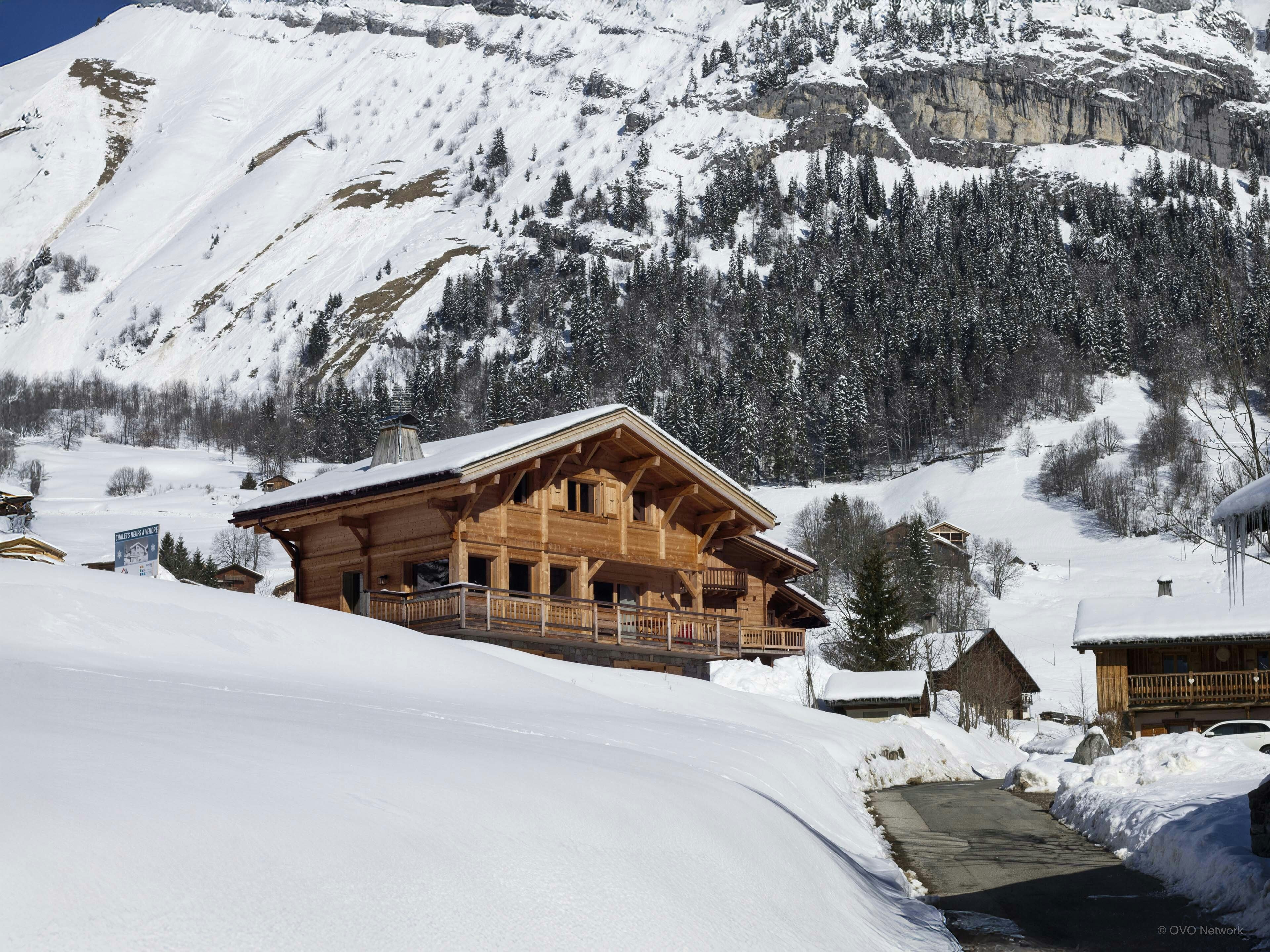 Joli chalet familial avec salle de jeux & home cinéma