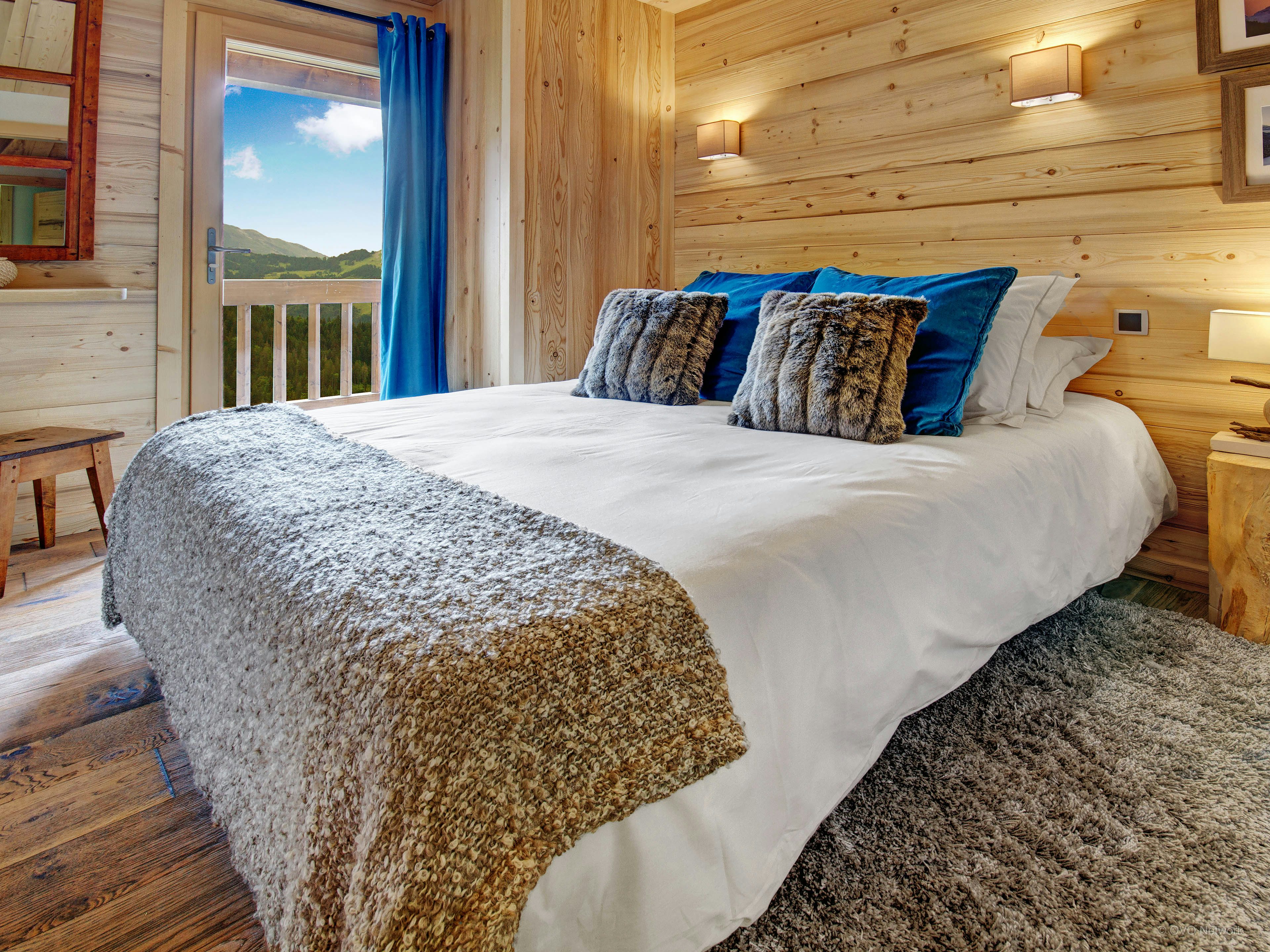 Chalet alpin ensoleillé proche des pistes et des restaurants