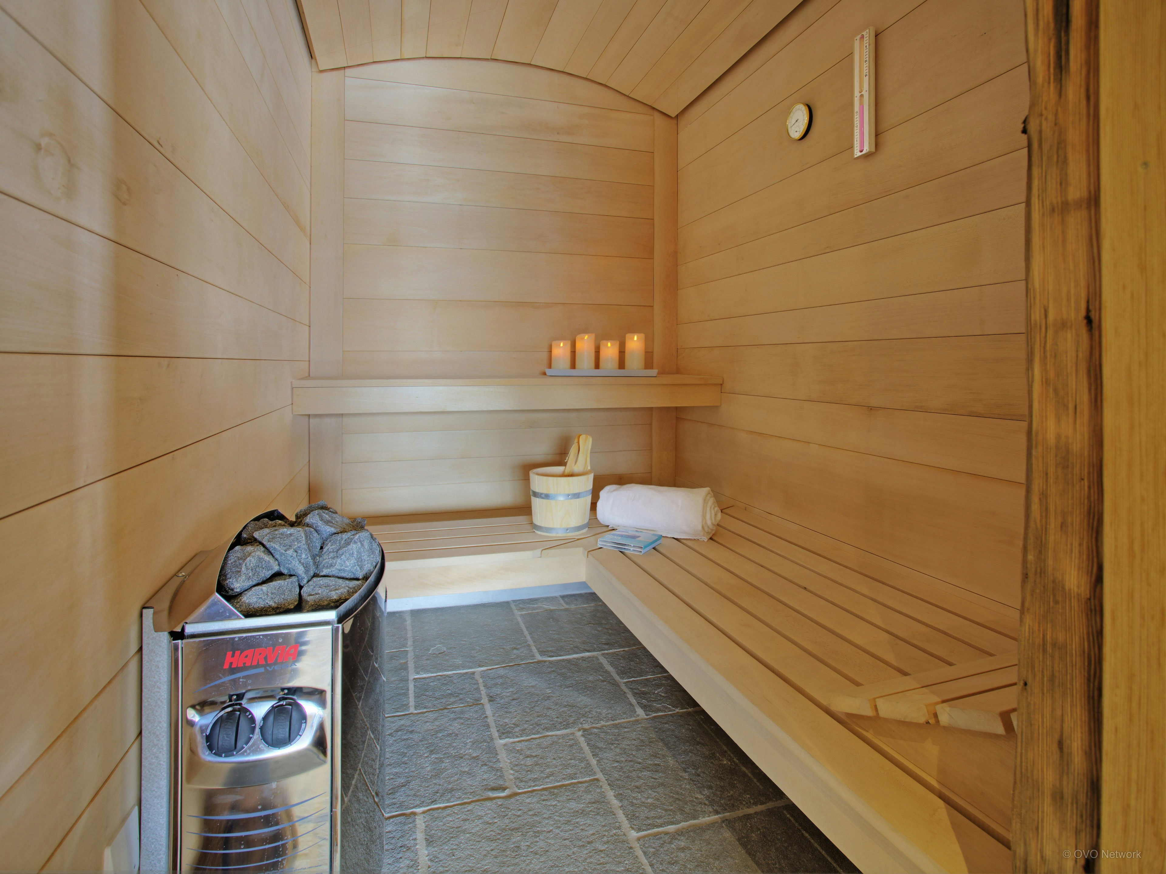 Luxueux chalet familial avec spa et sauna, proche des pistes