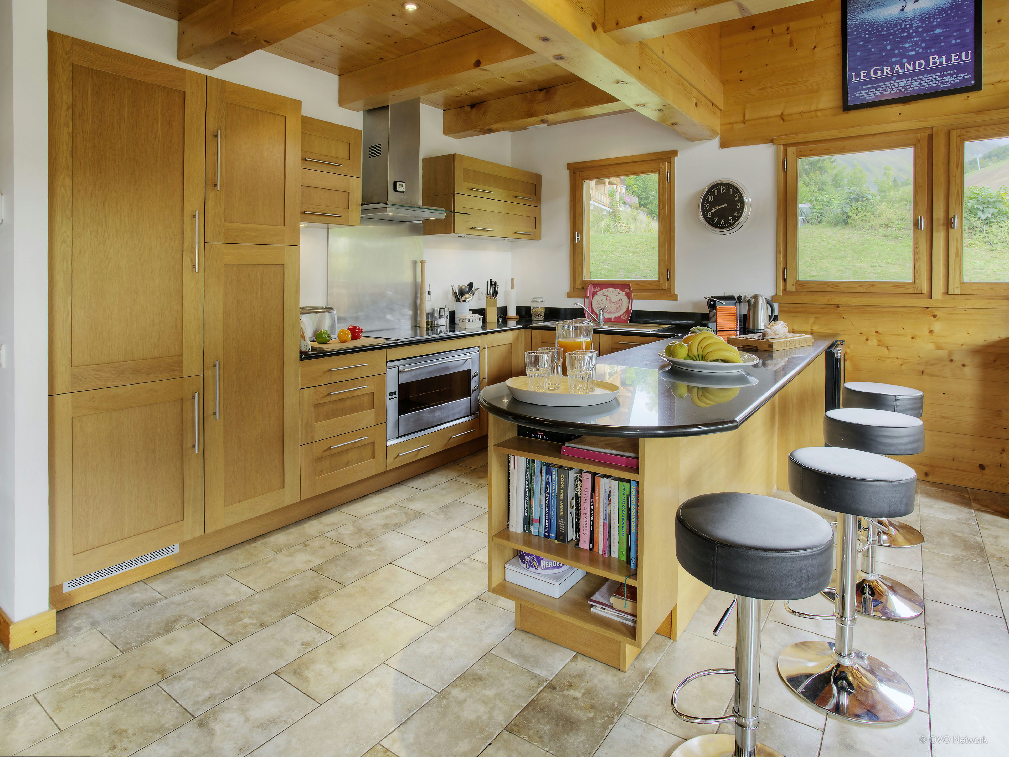 Vue sur les pistes, jacuzzi et jeux