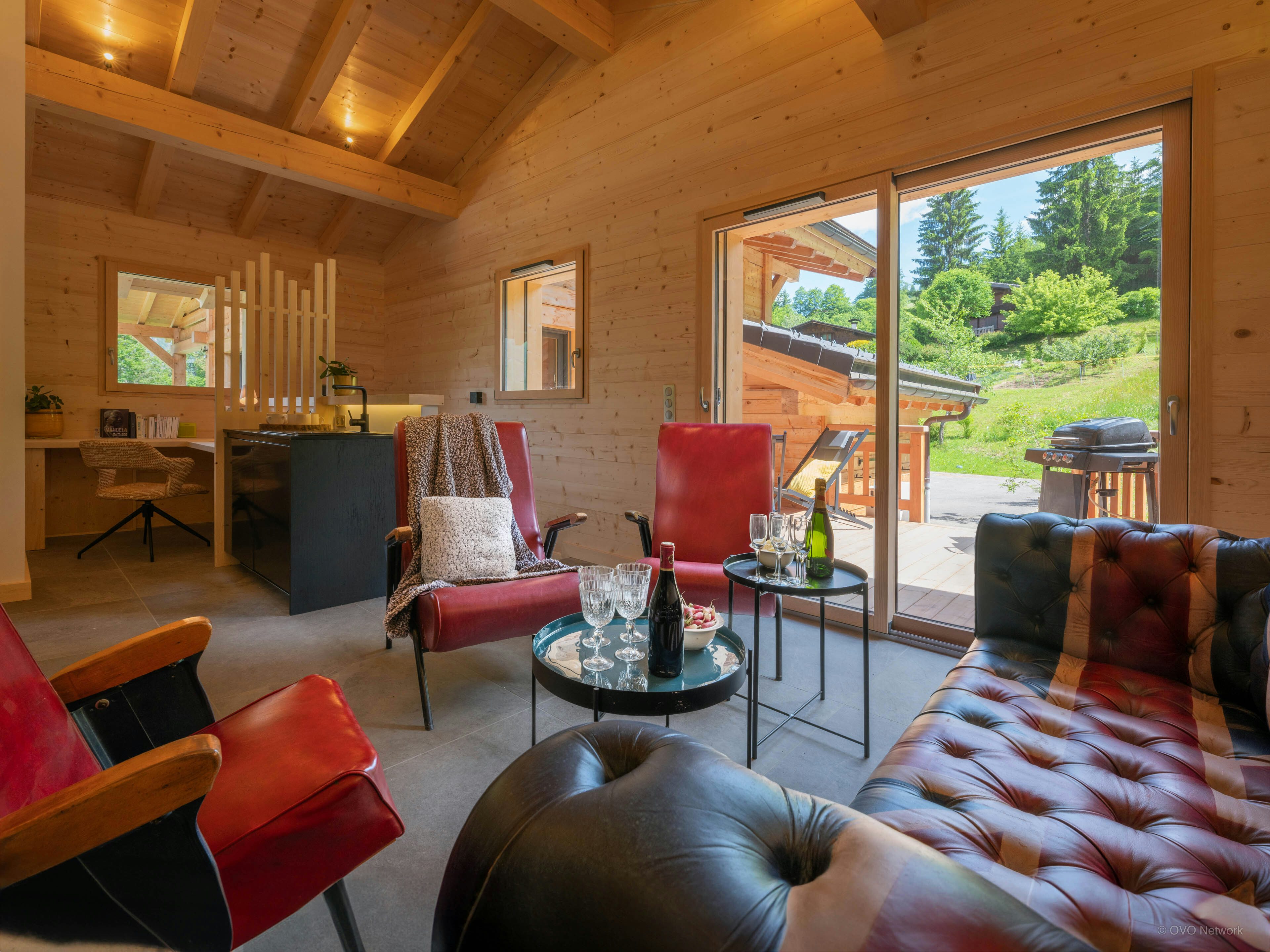 Séjour alpin 14p (13 adultes max) avec piscine intérieure