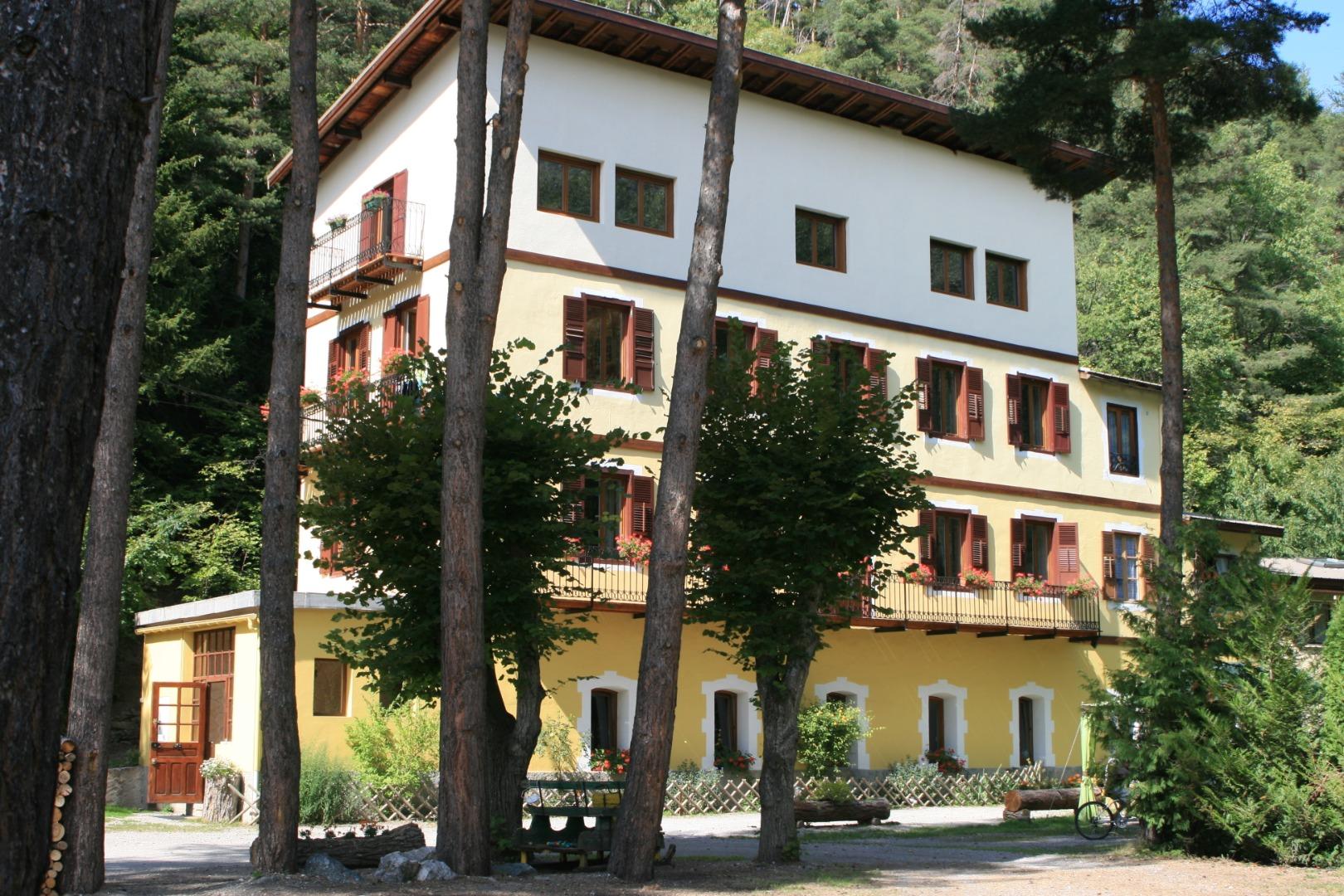 Maison forestière à Briançon (12-20 personnes)