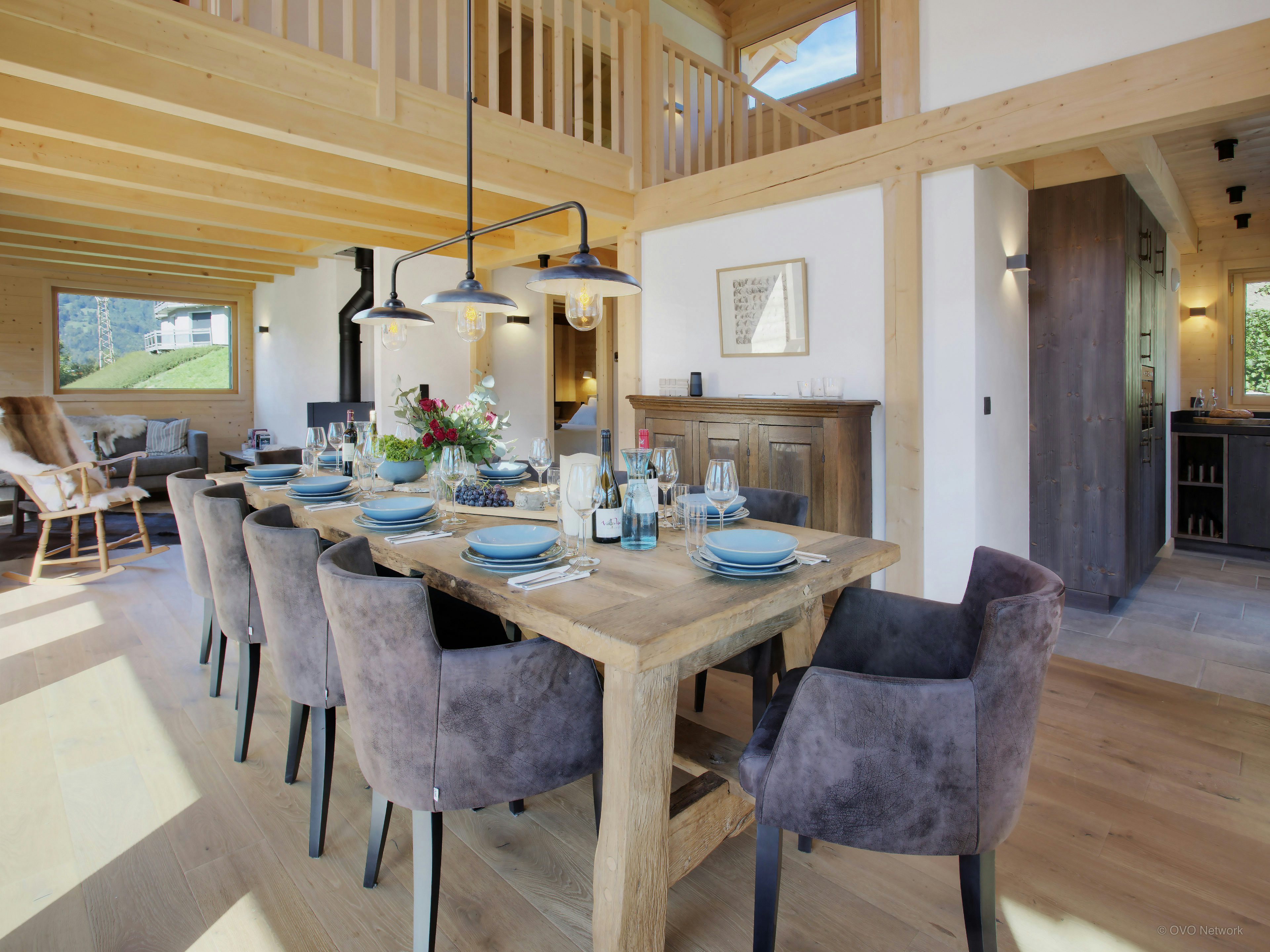 Vues sur la vallée et les montagnes