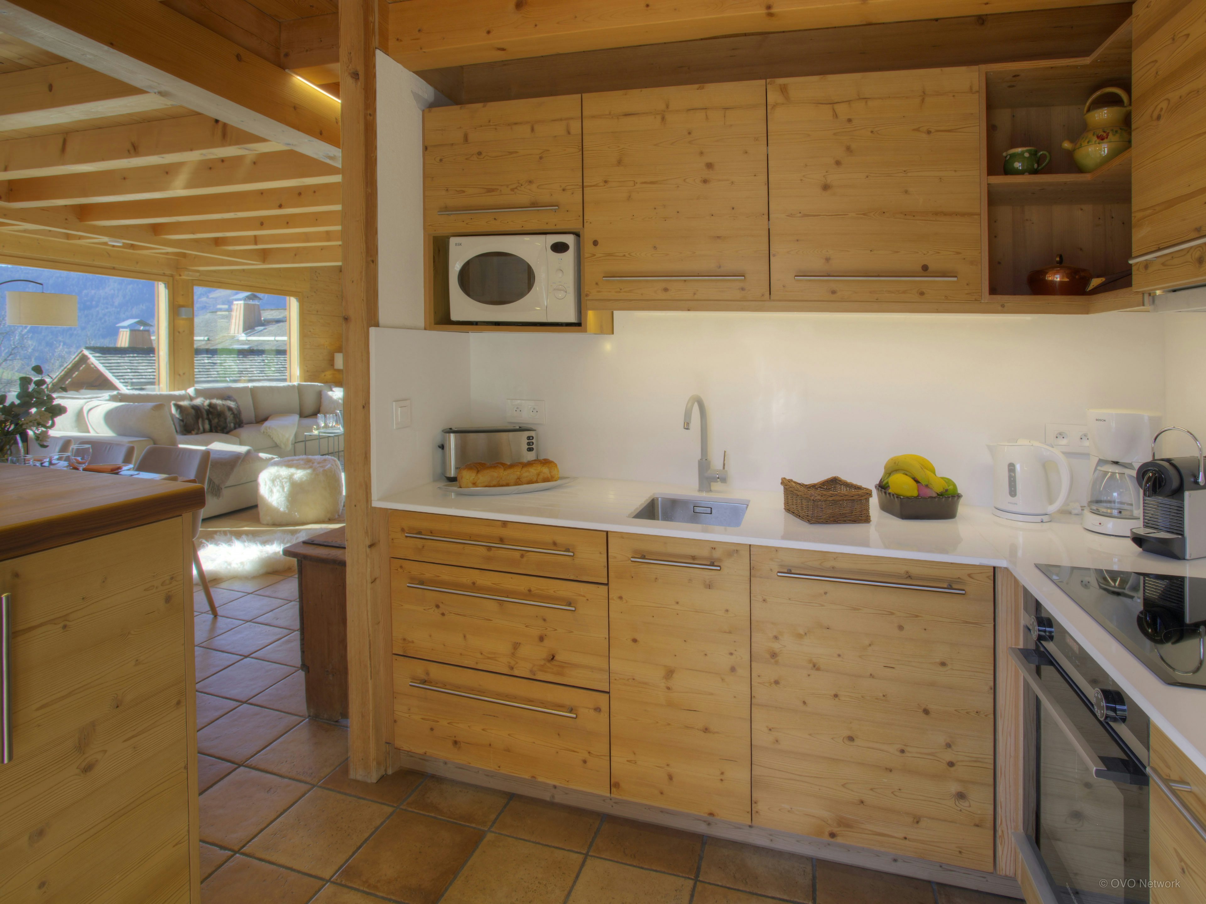 Séjour alpin exclusif avec gym, jacuzzi et terrasse