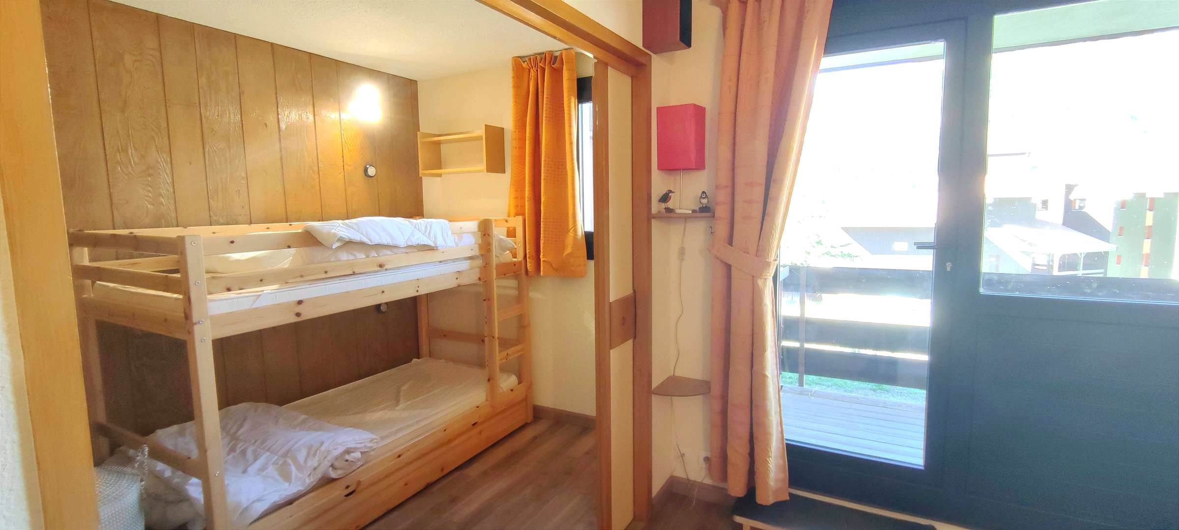 2 PIECES HAMEAU COSY BALCON