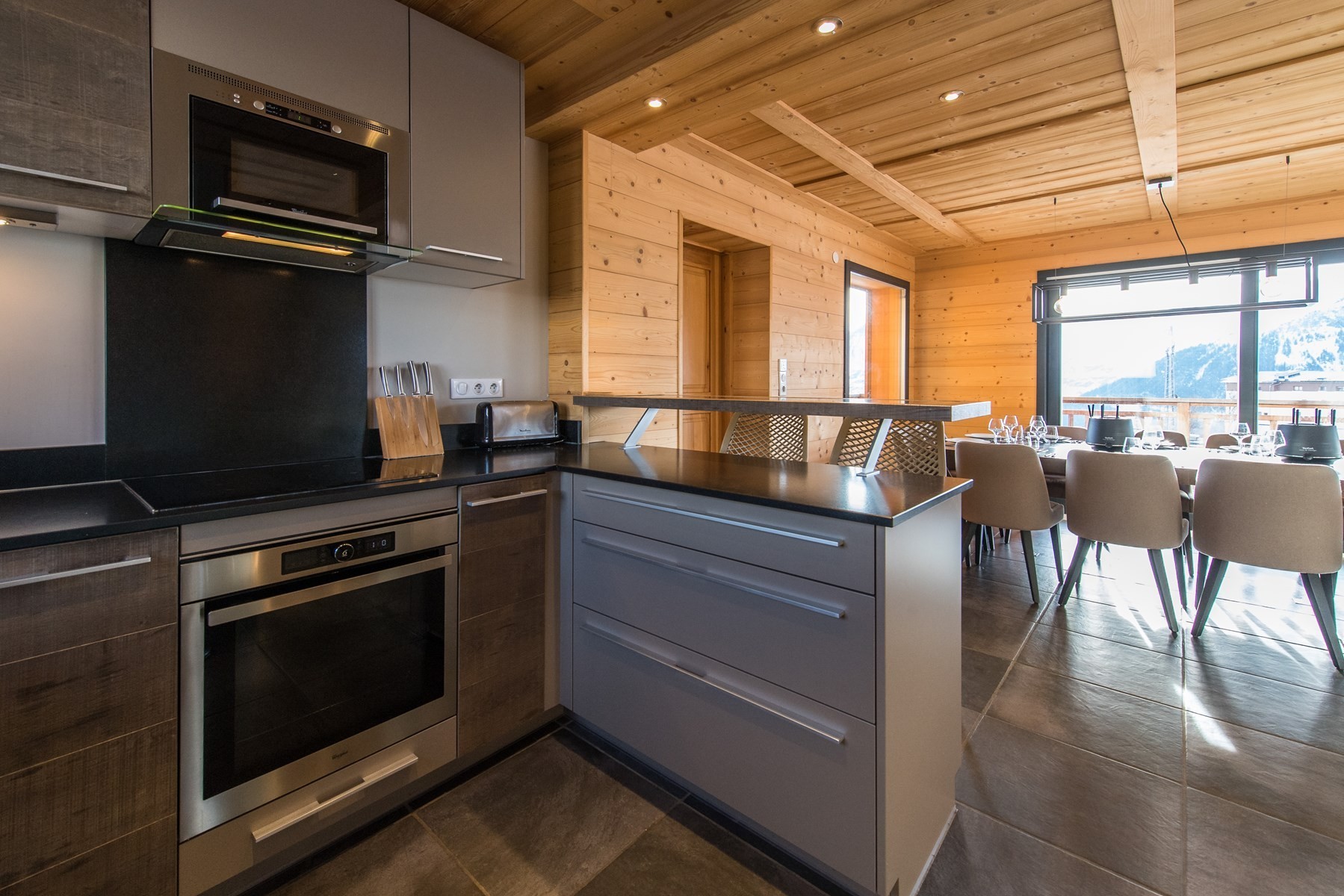 Chalet proche piste avec jacuzzi et home cinéma