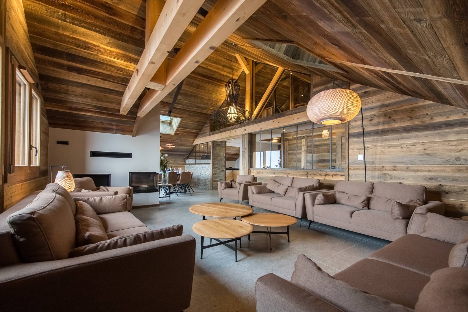 Chalet sur les pistes avec sauna et home cinéma