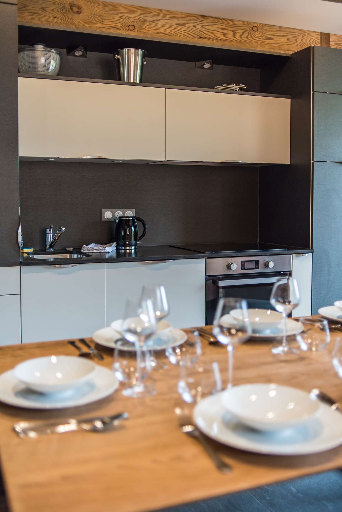 Vaste appartement en vieux bois sur les pistes, vue panoramique
