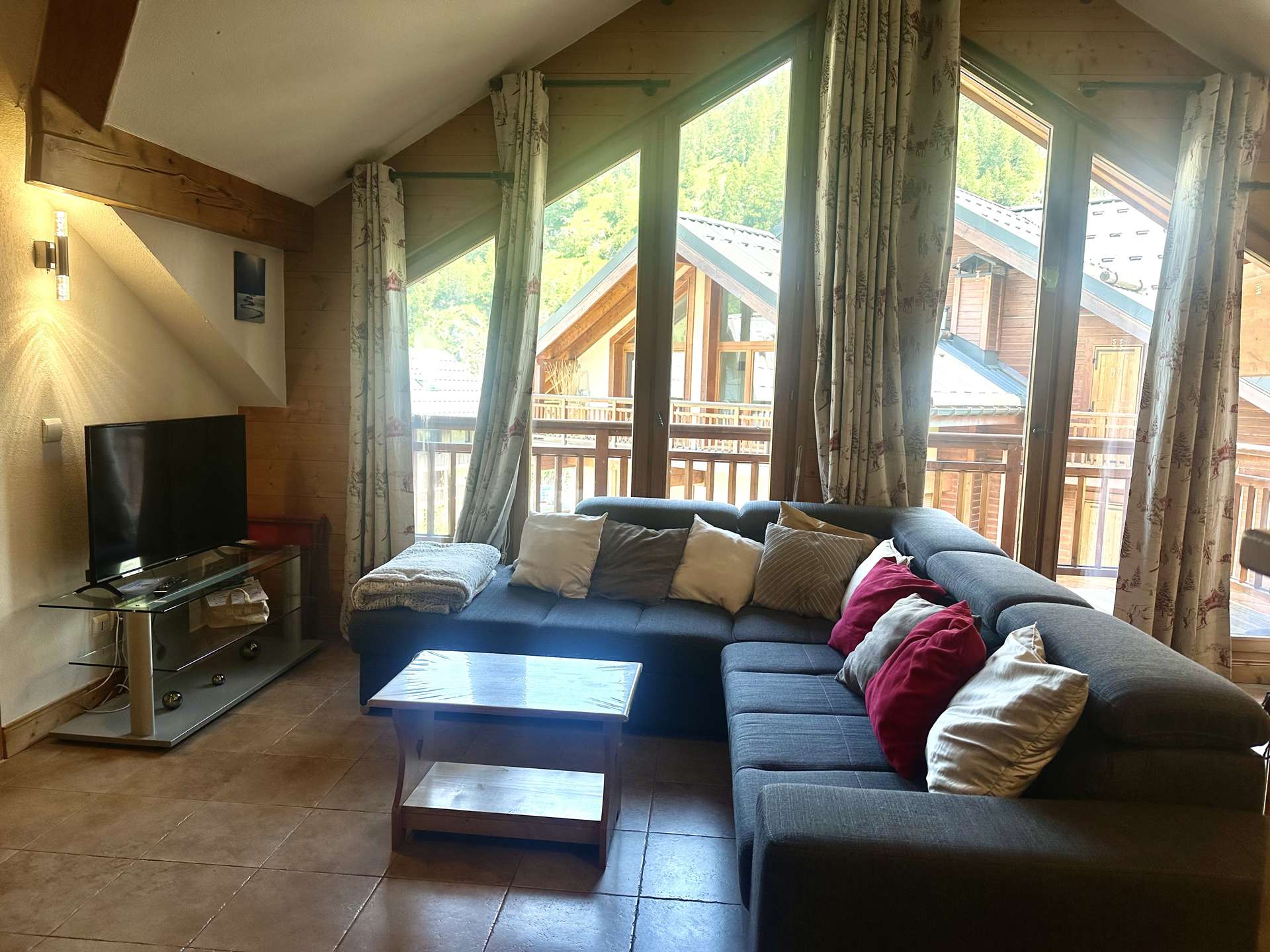 APPARTEMENT 8 PERSONNES proche des pistes