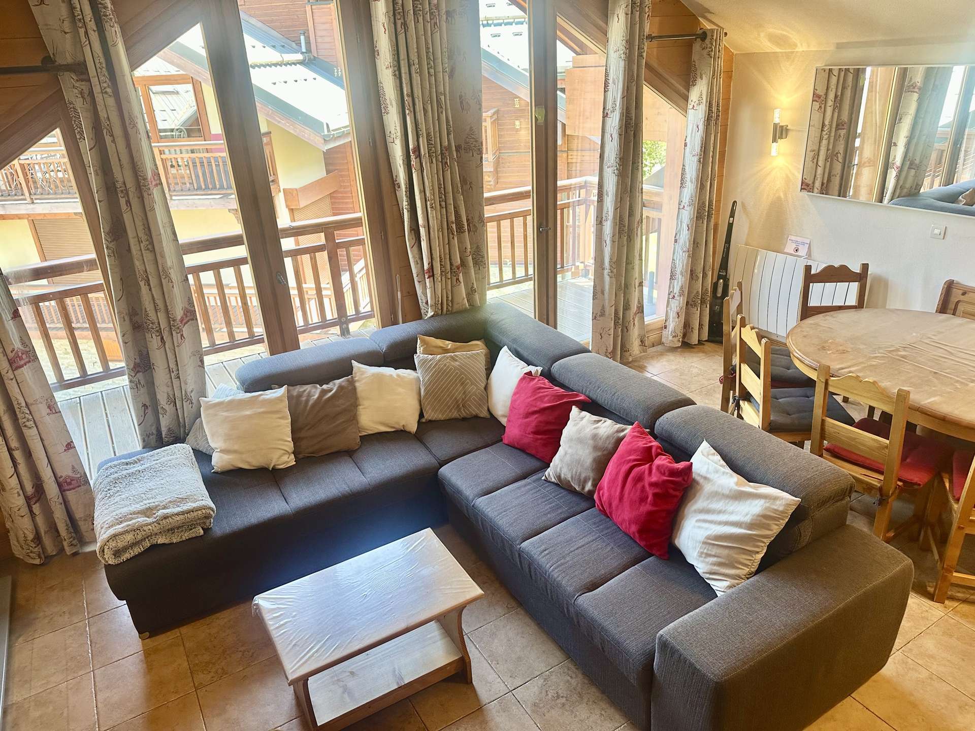 APPARTEMENT 8 PERSONNES proche des pistes