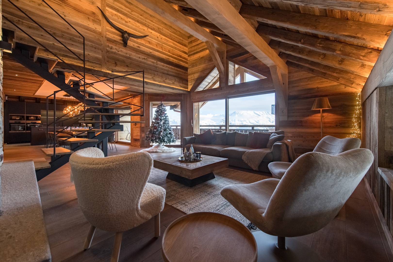Luxueux chalet avec piscine intérieure, sauna et home cinéma