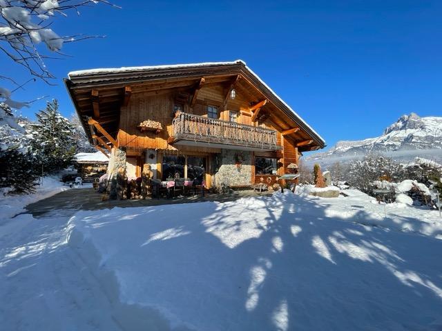 Chalet des fleurs ***** vue exceptionnelle chaine du mont blanc