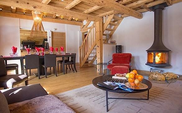 Luxueux 4* Sauna Jacuzzi près des pistes espace privé