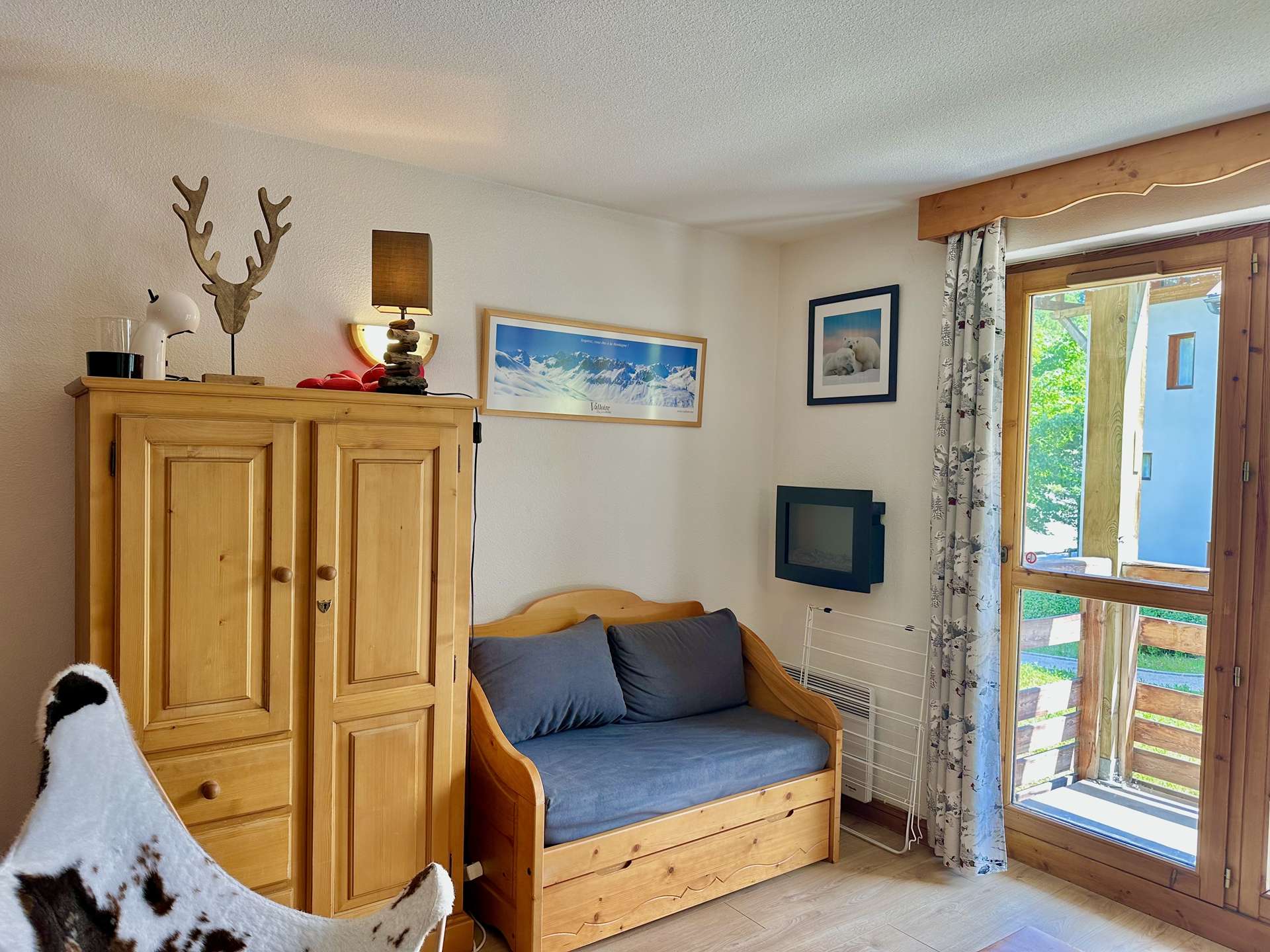 APPARTEMENT 6 PERSONNES  AVEC ACCES PISCINE