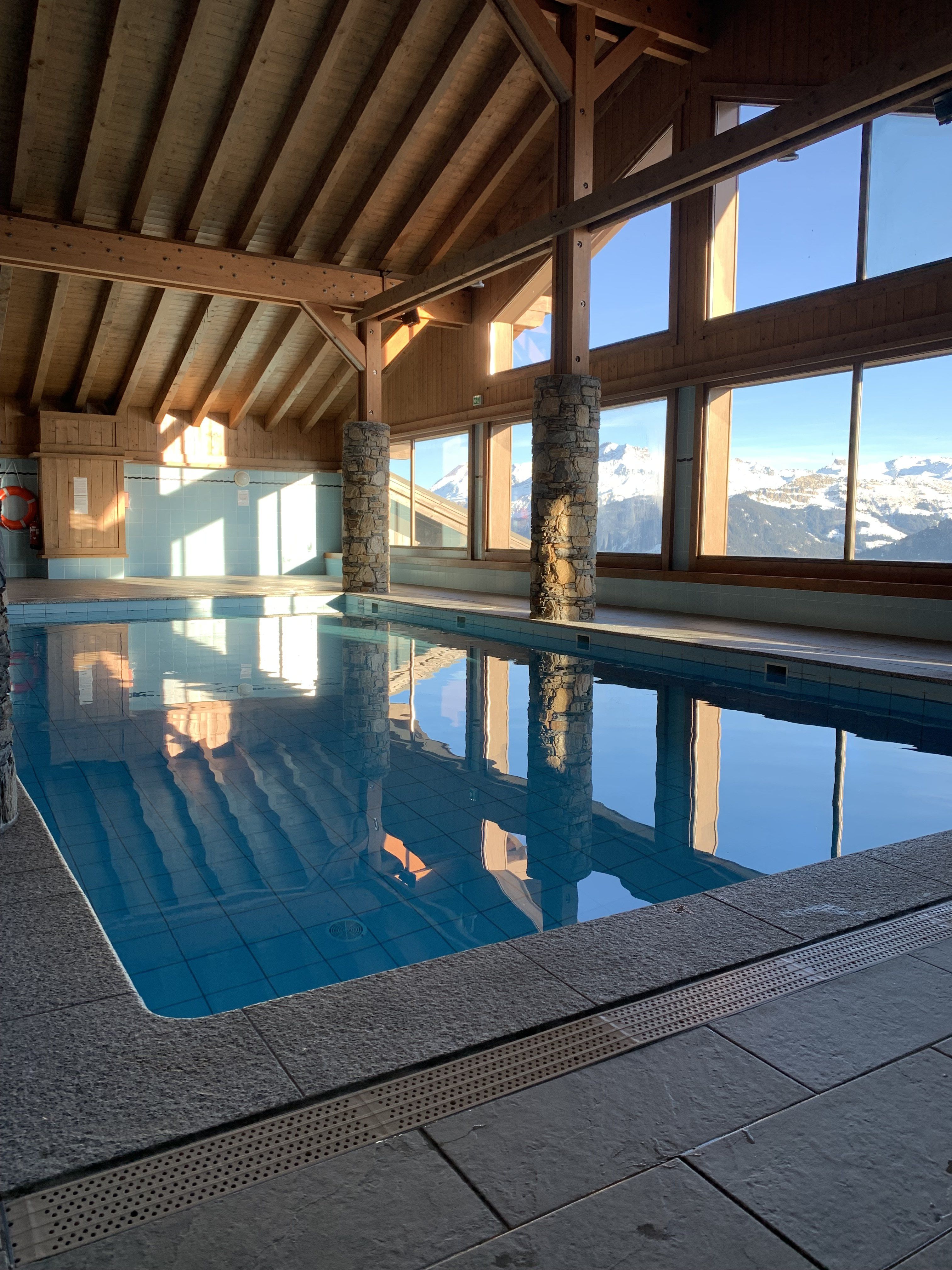 Confortable T3 avec piscine idéalement situé aux Saisies (Bisanne 1500 station)