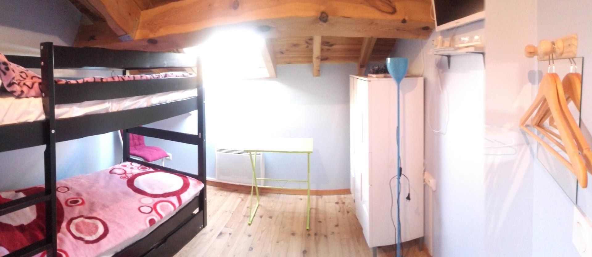 SYMPATHIQUE MAISON FAMILIALE