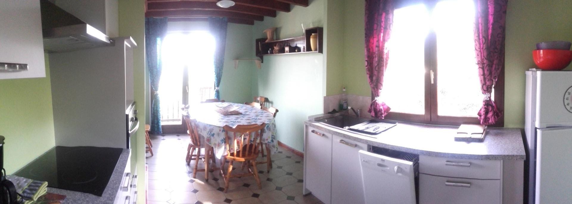 SYMPATHIQUE MAISON FAMILIALE