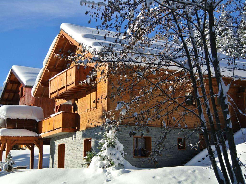 Chalet sur les pistes du Grand Domaine de Valmorel-Saint François Longchamp