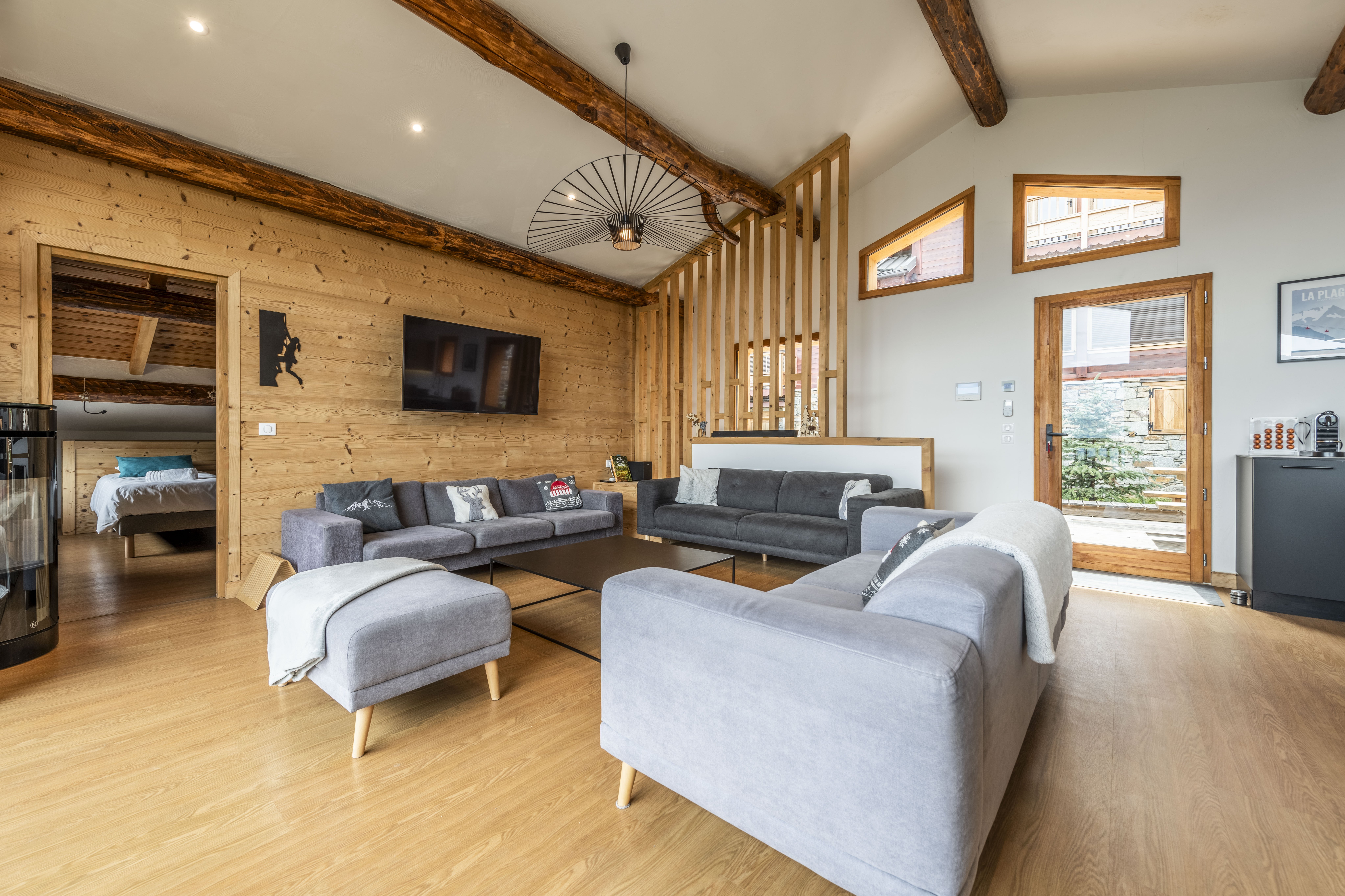 Chalet 4* Face Nord Cyrelia - La Plagne Les Coches - 15 personnes - Skis aux pieds