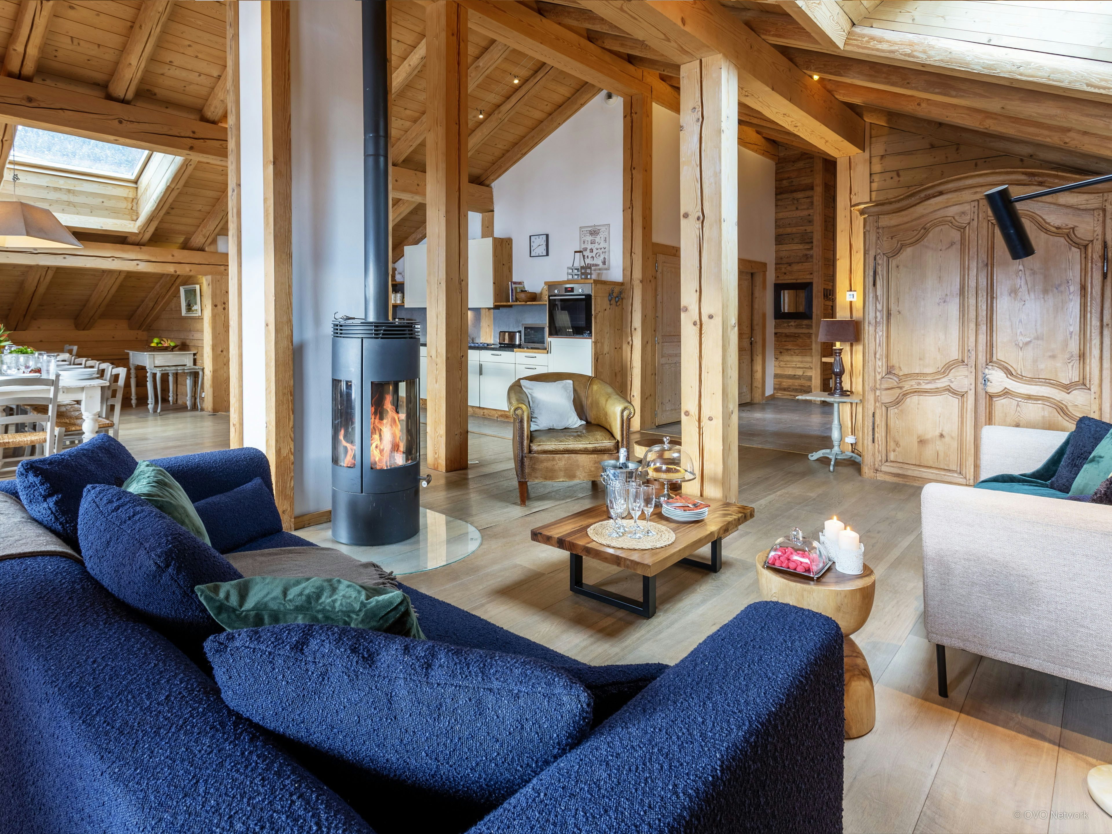 Appartement alpin pour 8 avec balcon et bain nordique