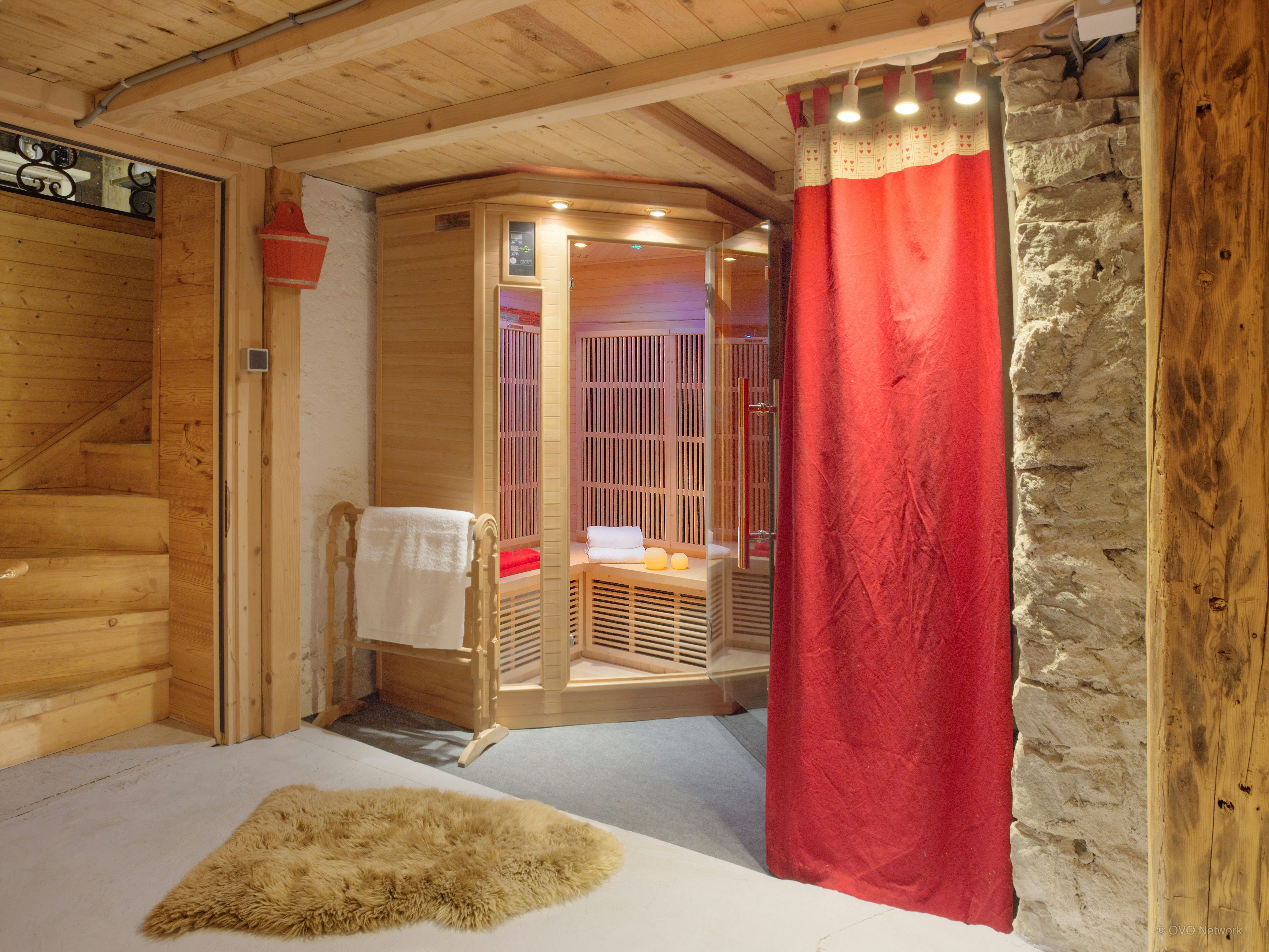 Profitez du bain nordique de ce logement alpin pour 7