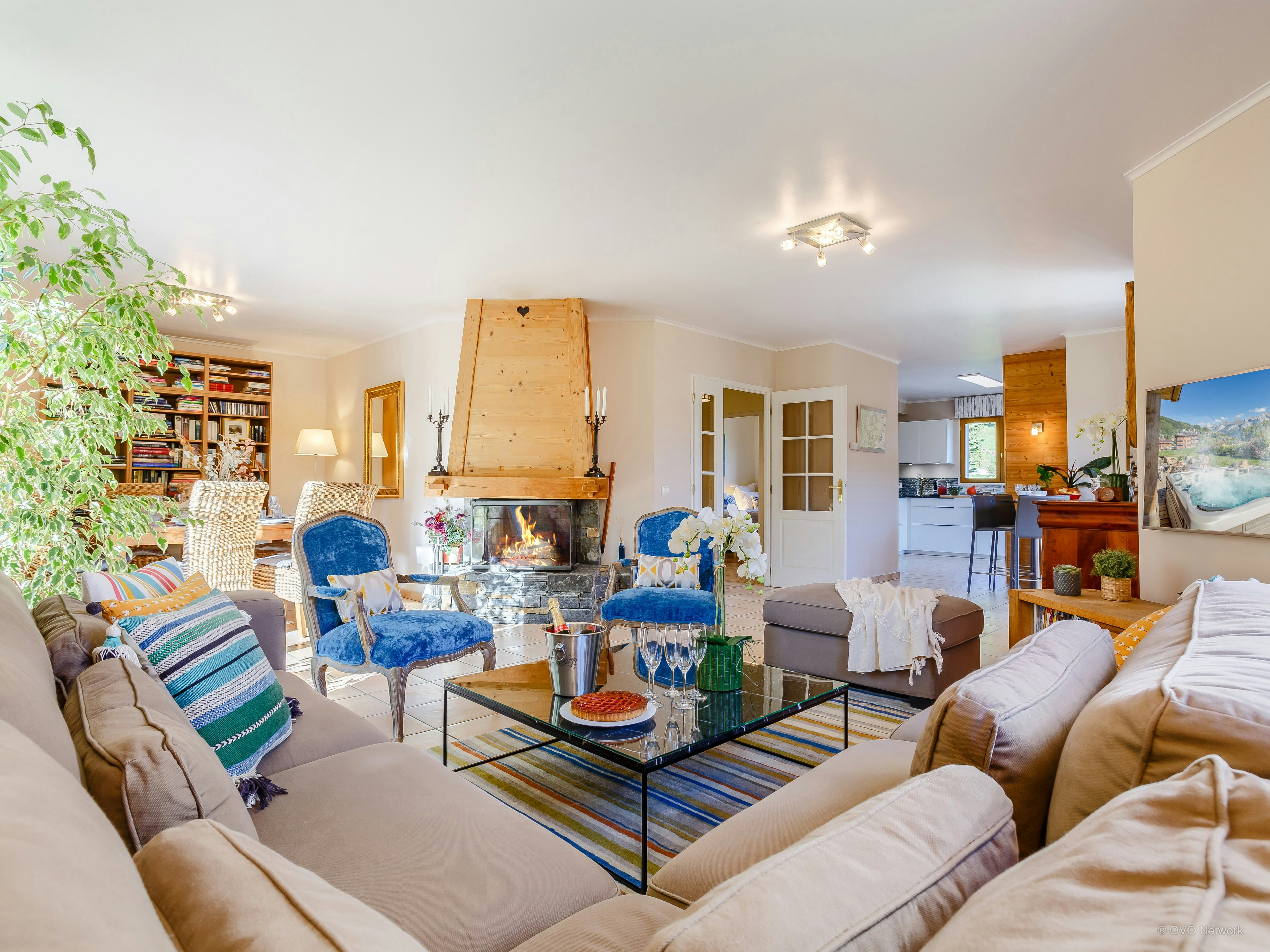 Vues imprenables et jacuzzi - pour 8