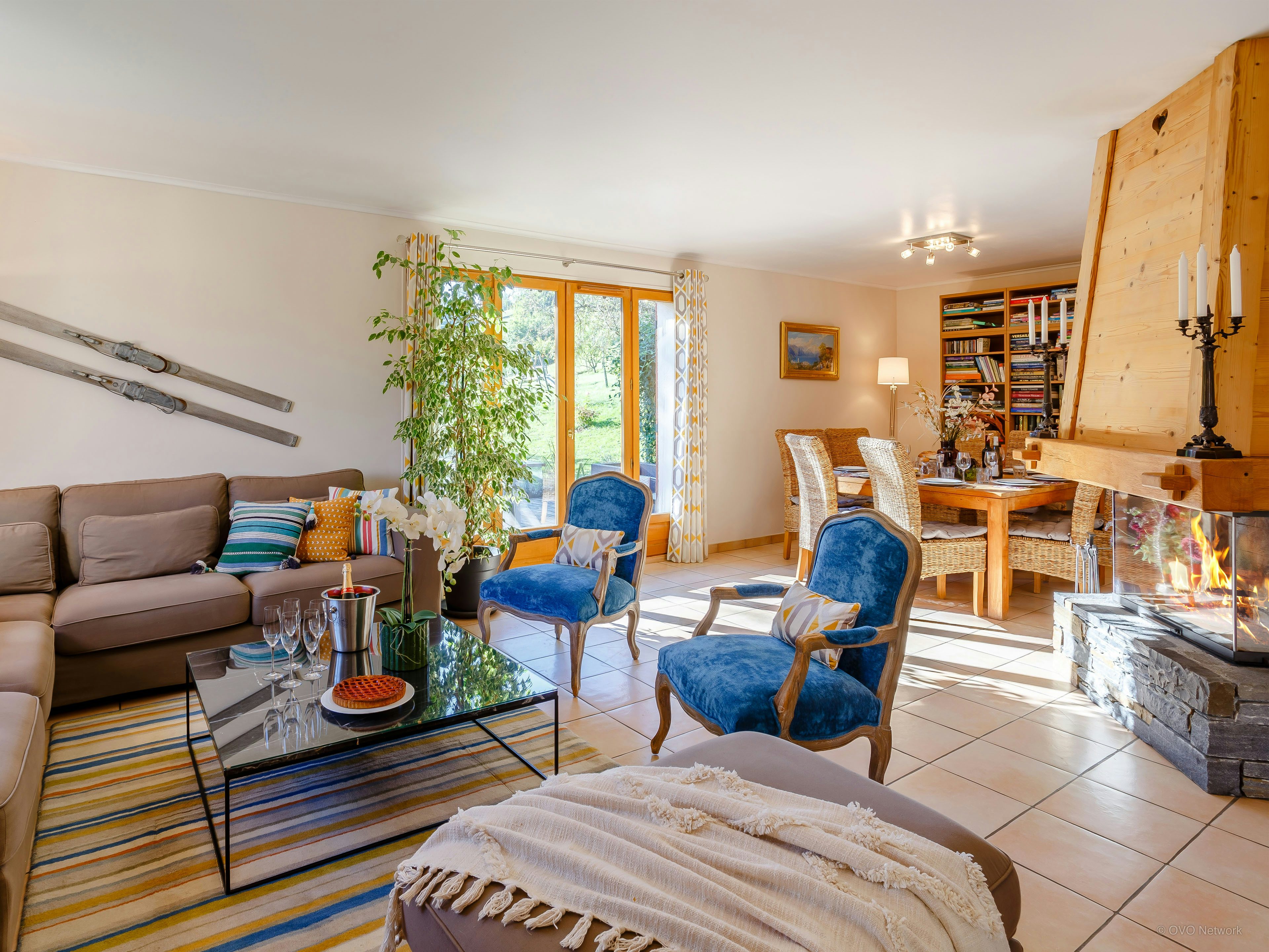 Vues imprenables et jacuzzi - pour 8