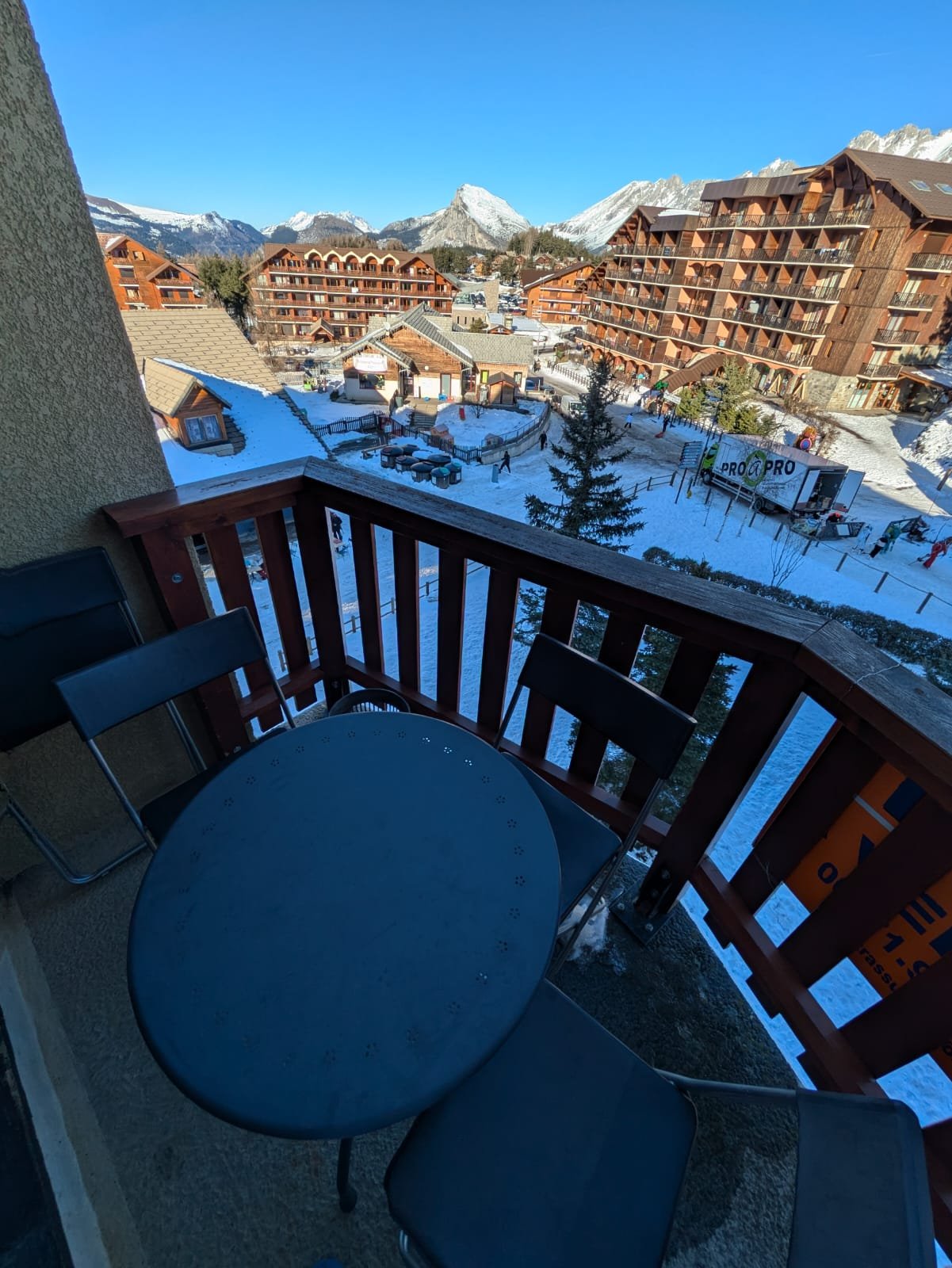 T2 le relais