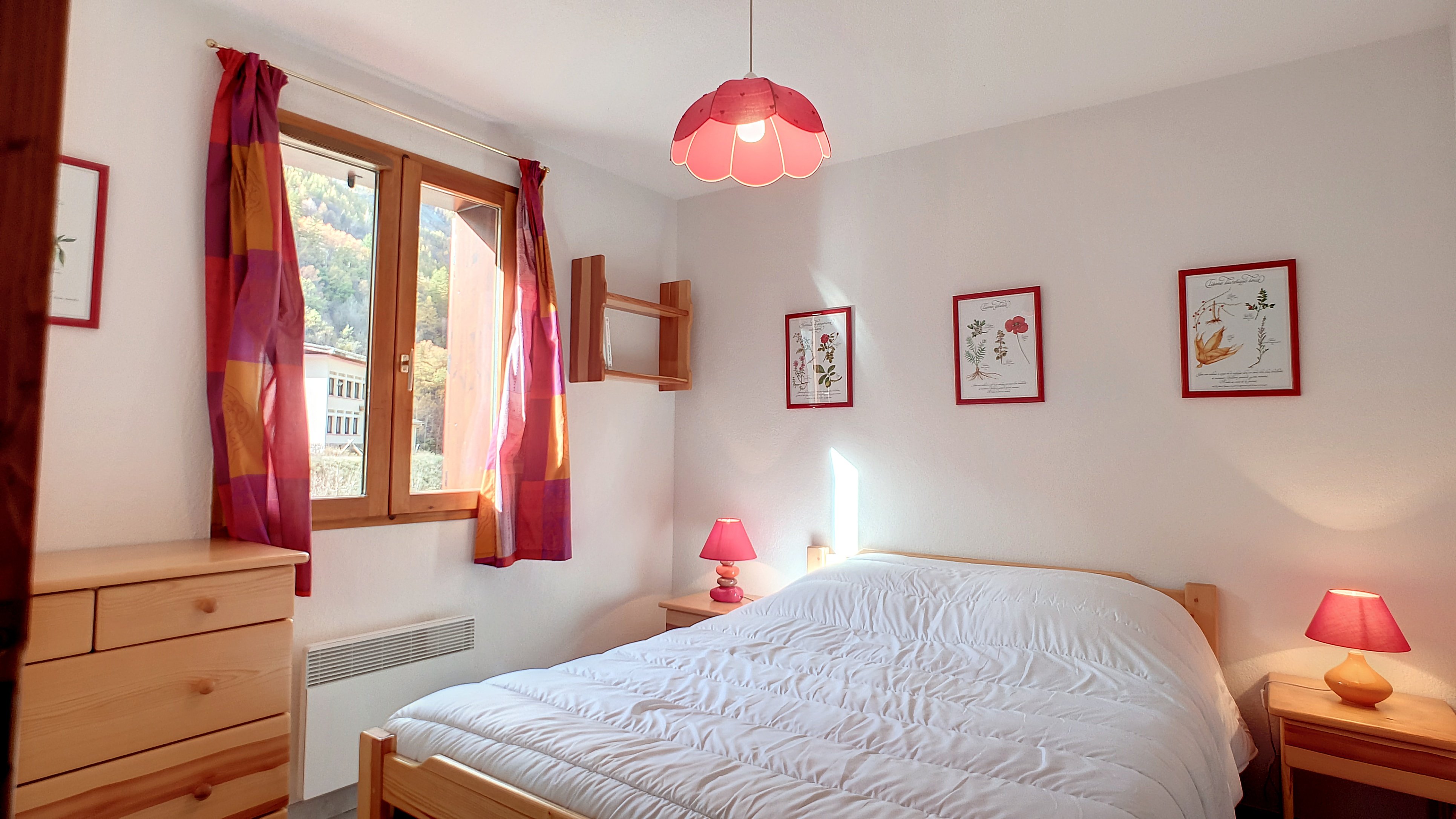 APPA EYCHAUDA 7 - PELVOUX - Aux pieds des pistes de ski de la station de Pelvoux