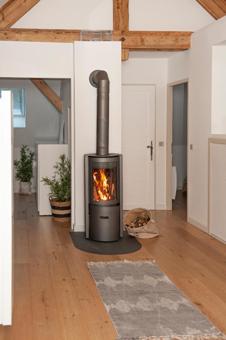 Lumineux cocon sous les toits au calme