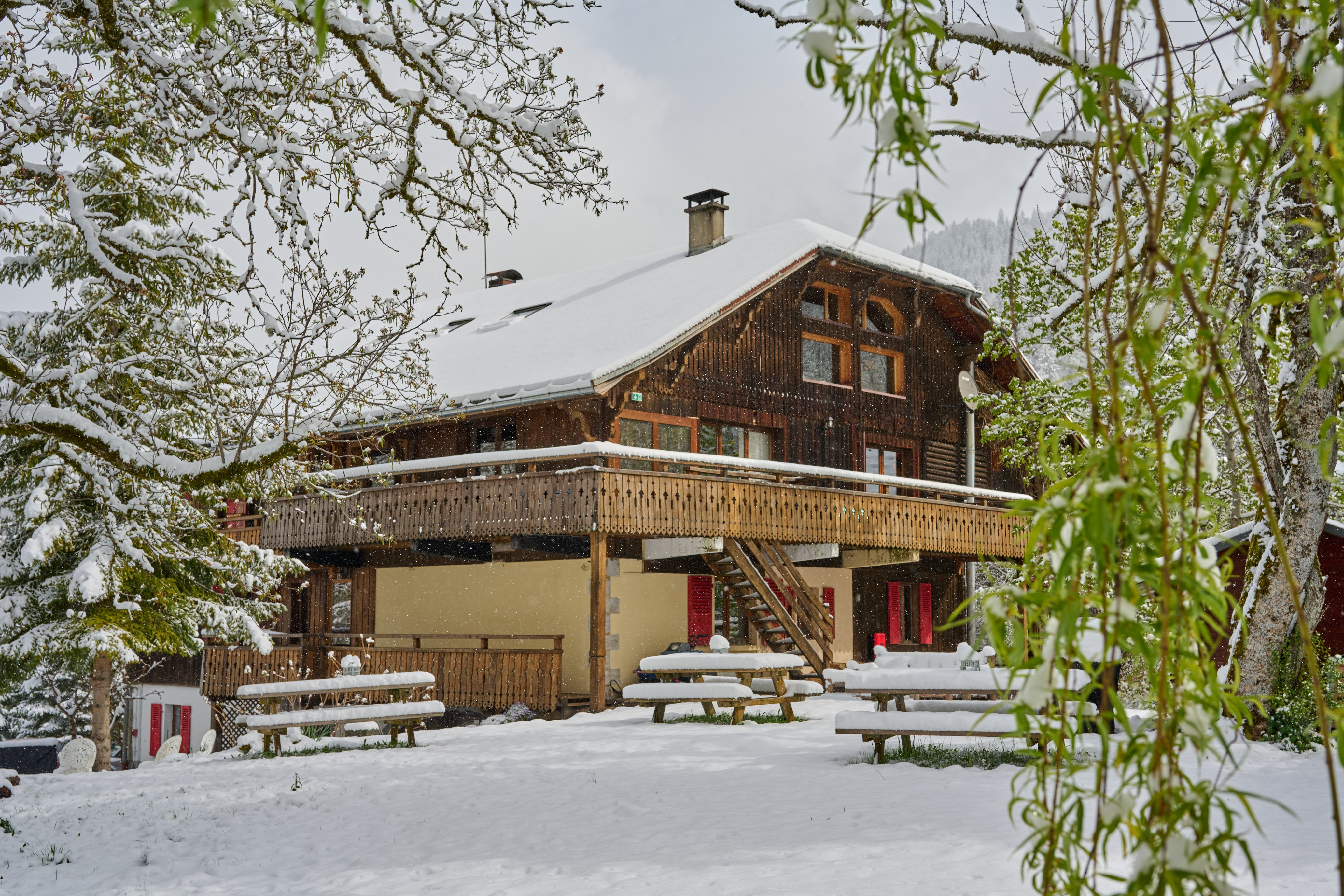 Chalet-sixtine - la clusaz - idéal pour réunions familiales - 10 chambres - jacuzzi - sauna - vélo accueil
