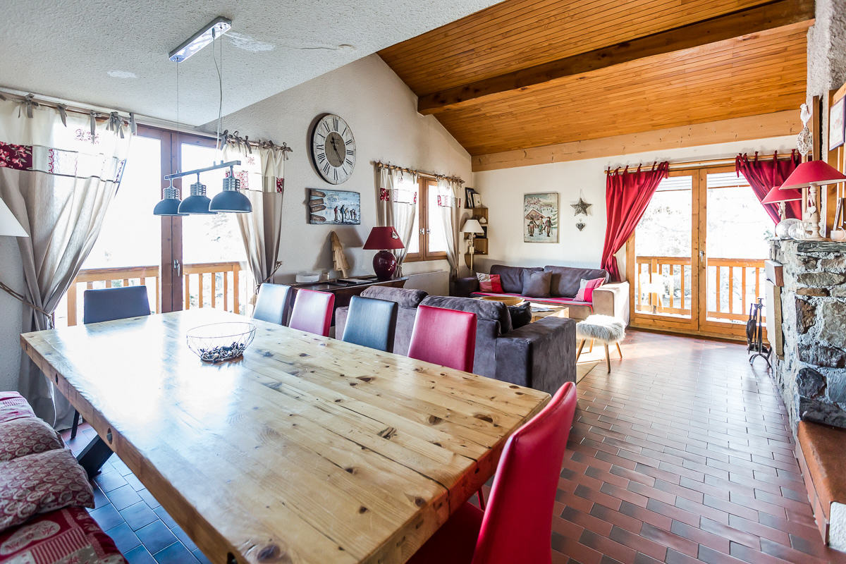 CHALET 19