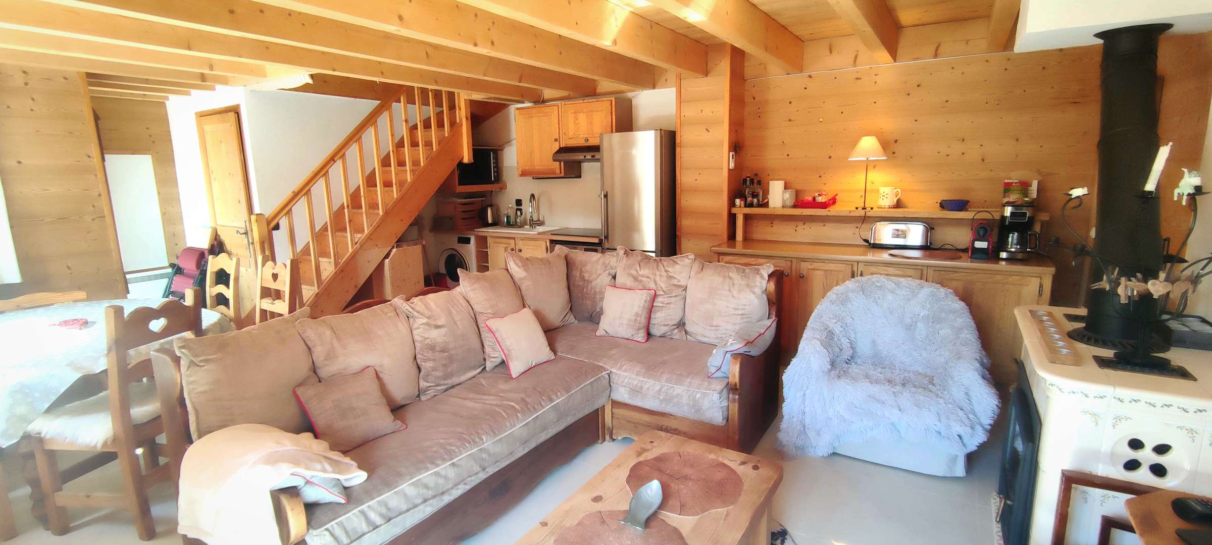 CHALET VUE EXCEPTIONNELLE SUR STATION ET PISTES